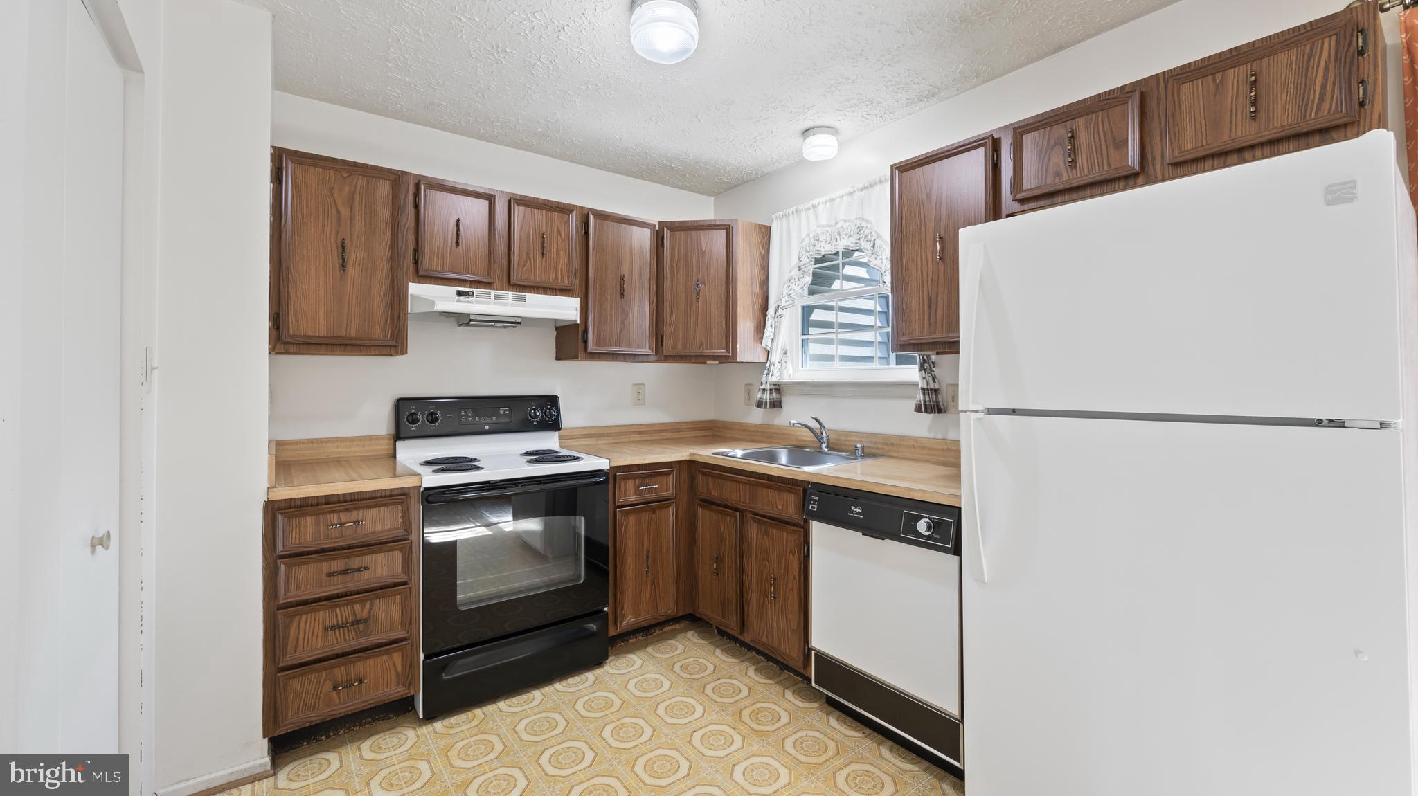 MARLBOROUGH SOUTH - Residential