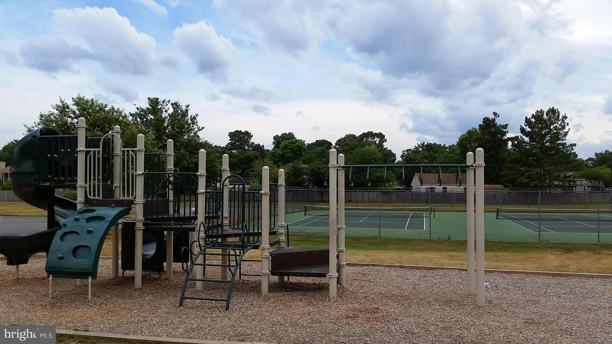 ST CHARLES SUB - WAKEFIELD - Residential