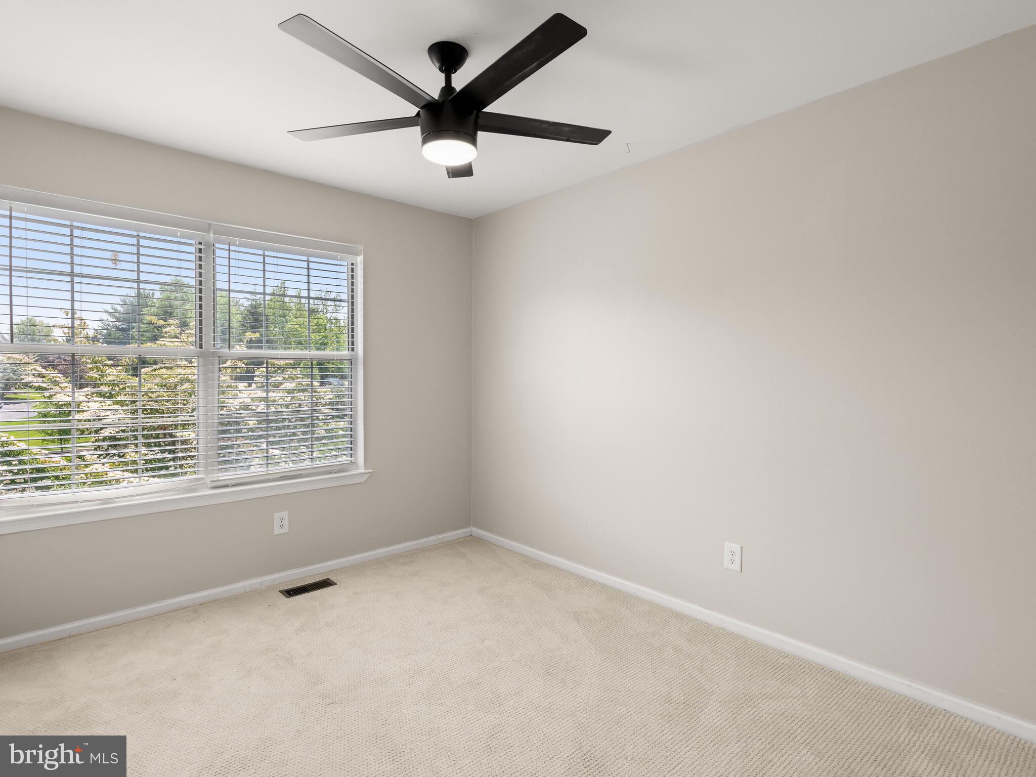 LONGWOOD CROSSING - Residential