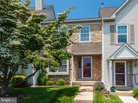 167 CAMBRIDGE CIRCLE 80 KENNETT SQUARE PA 19348