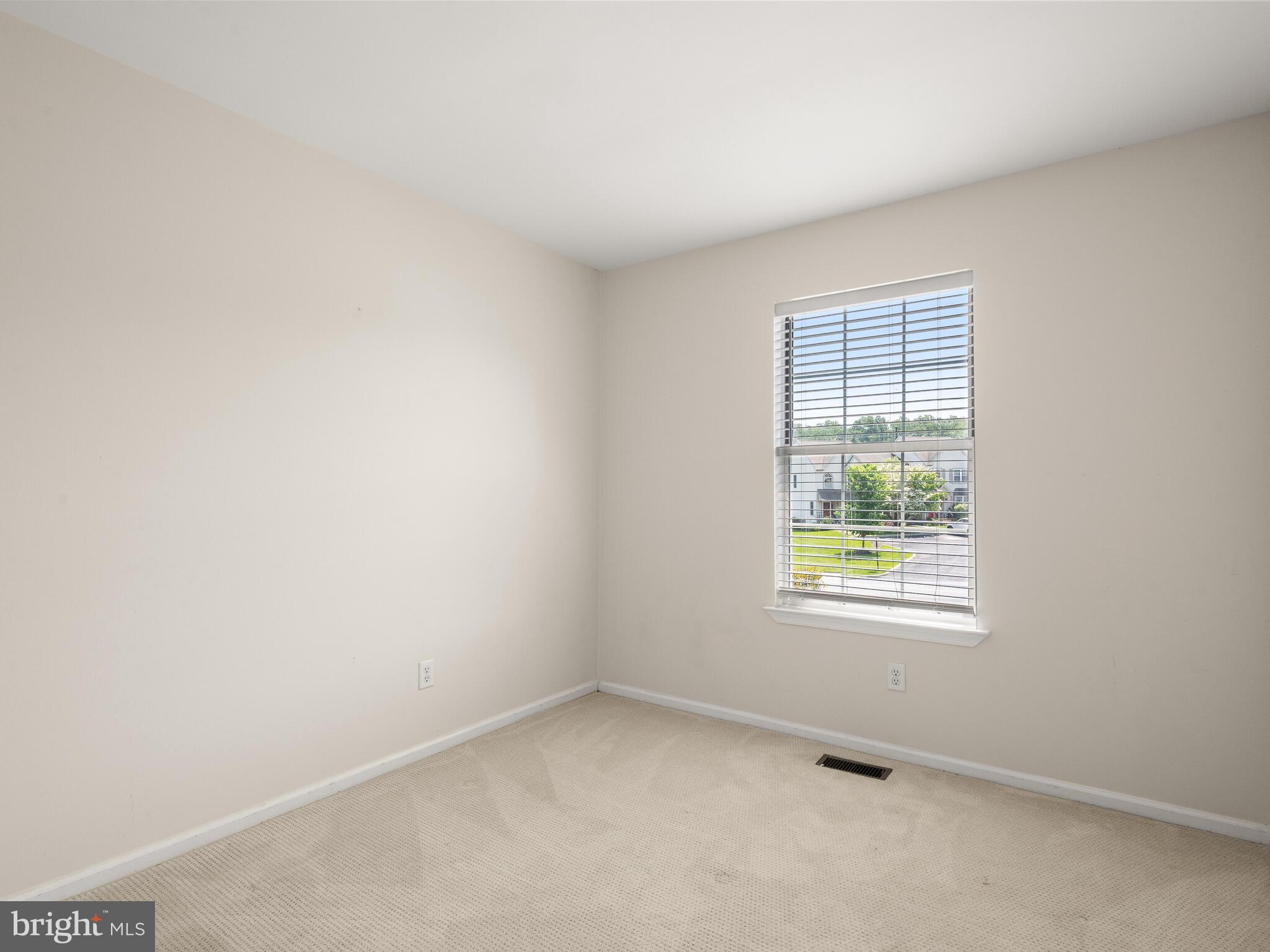 LONGWOOD CROSSING - Residential