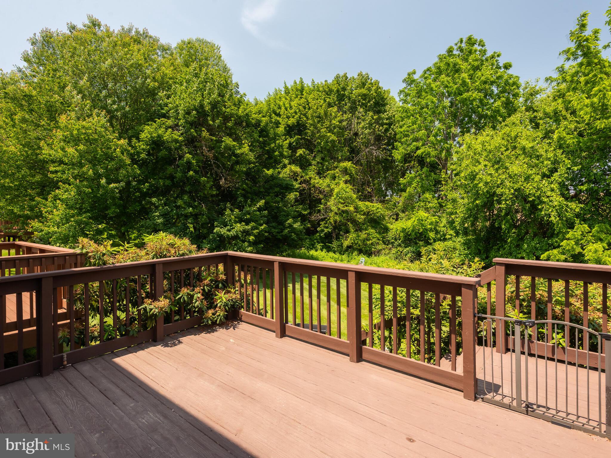 LONGWOOD CROSSING - Residential