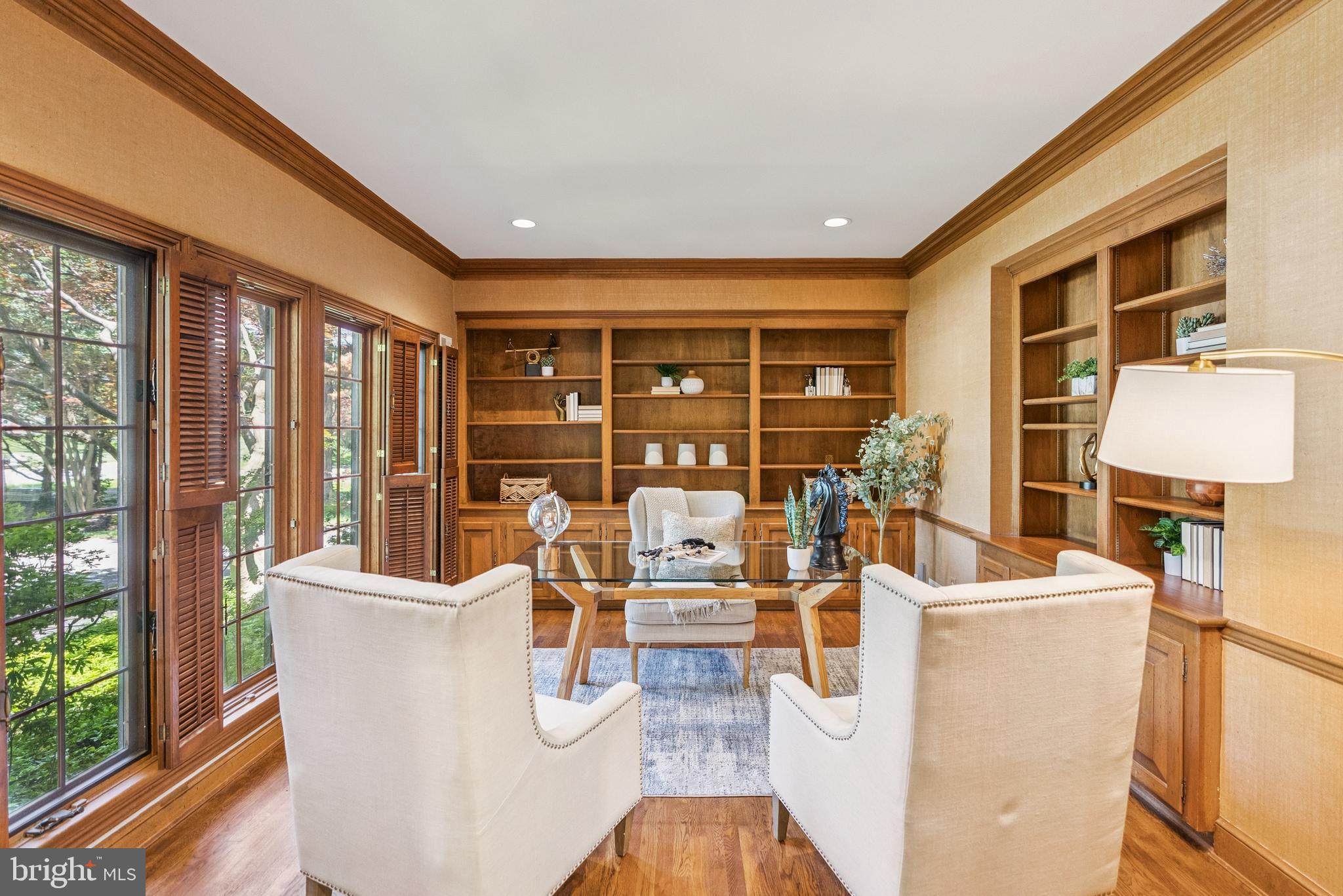 POTOMAC VILLAGE - Residential