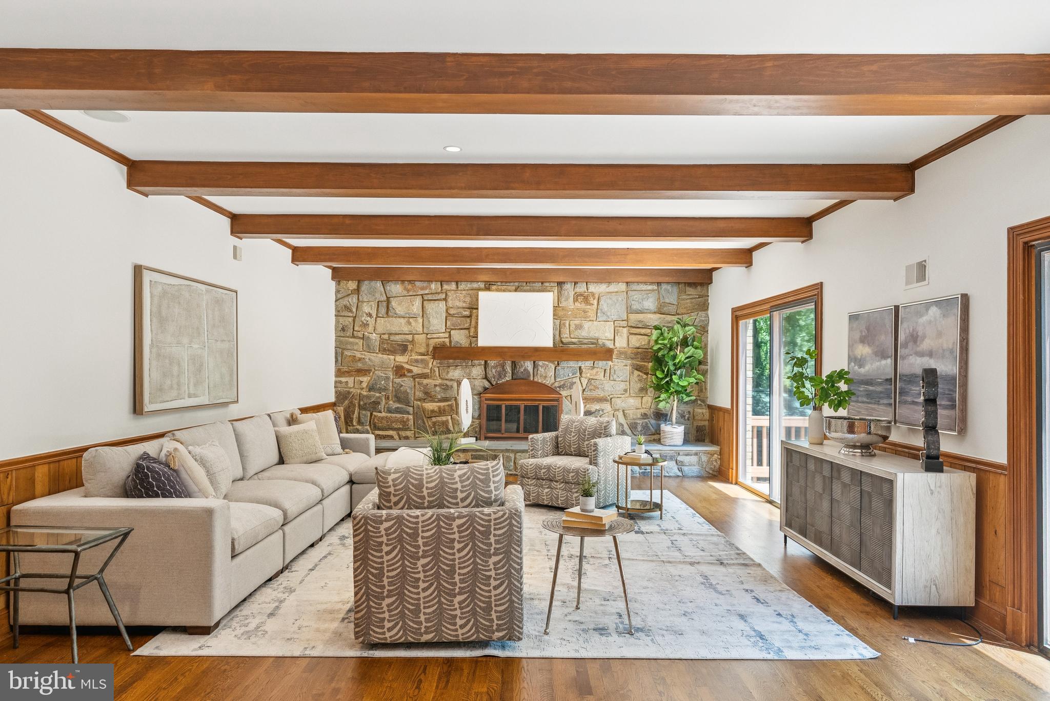 POTOMAC VILLAGE - Residential