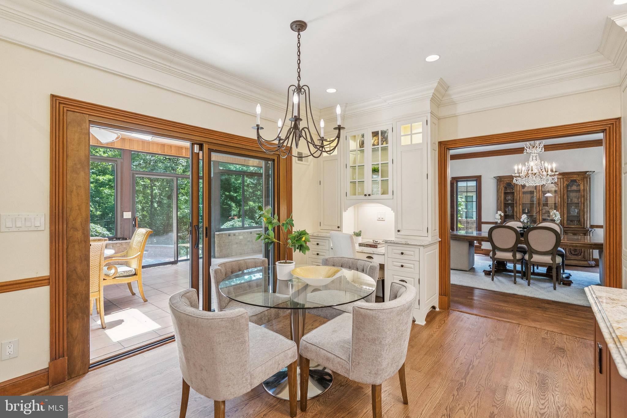 POTOMAC VILLAGE - Residential