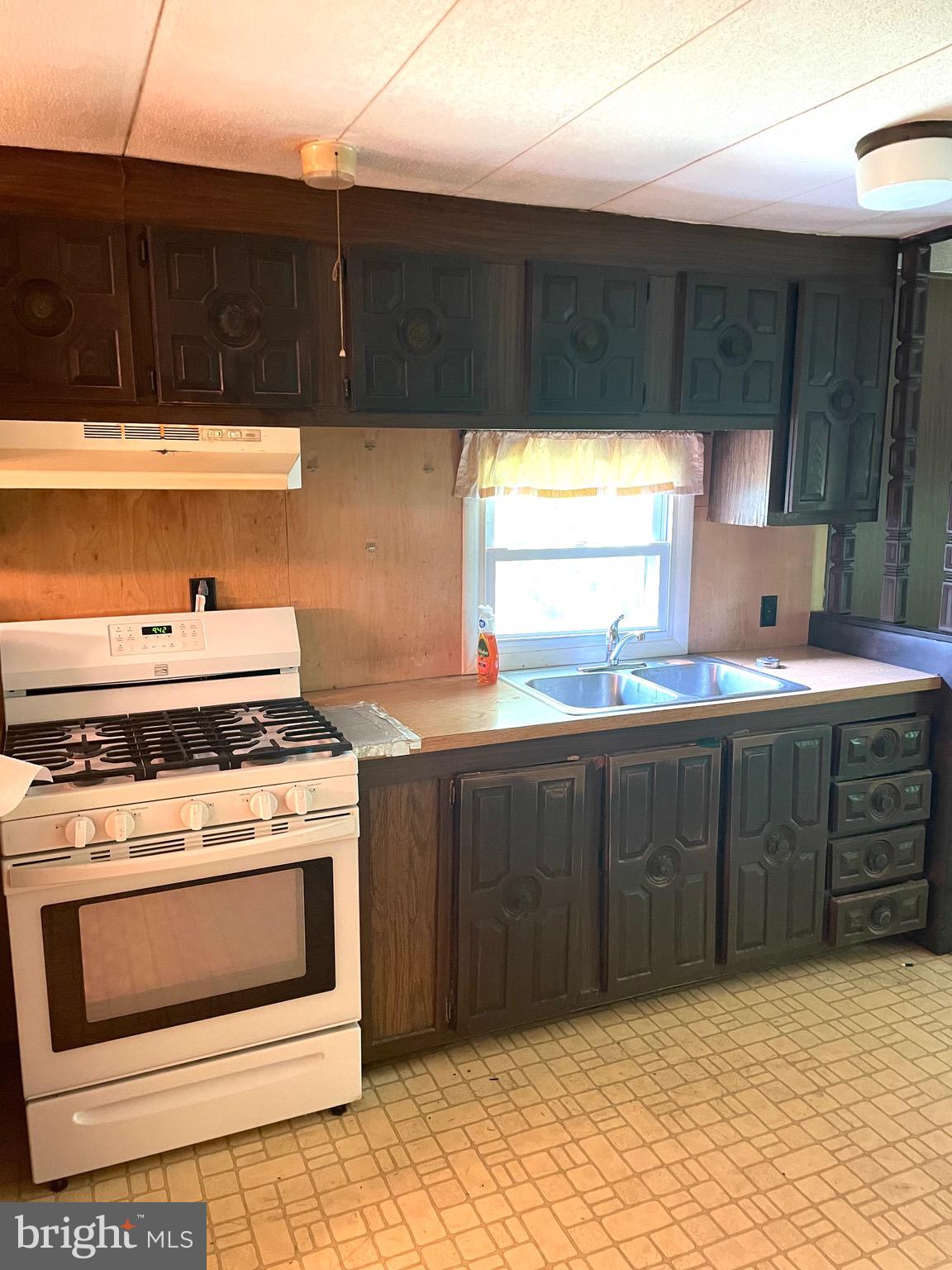 BUFFALO ESTATES - Residential