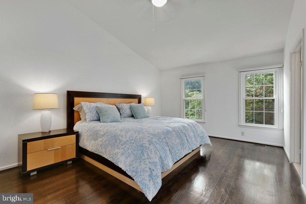 TIMBERLAWN - Residential