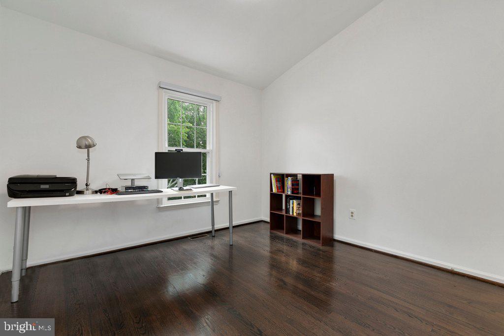 TIMBERLAWN - Residential