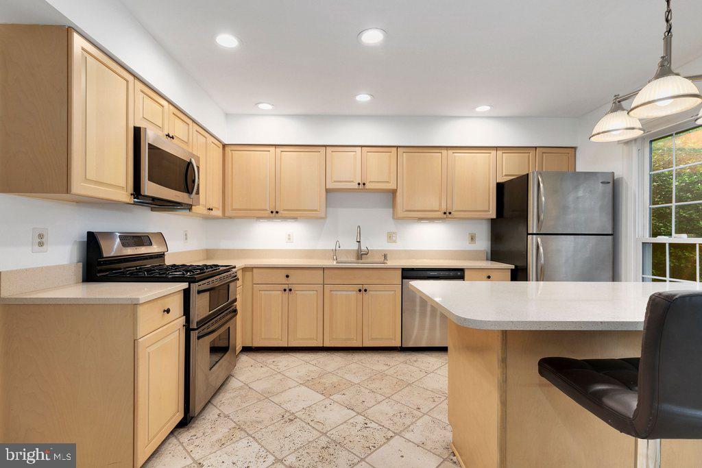 TIMBERLAWN - Residential