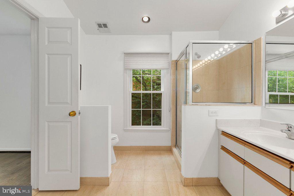 TIMBERLAWN - Residential