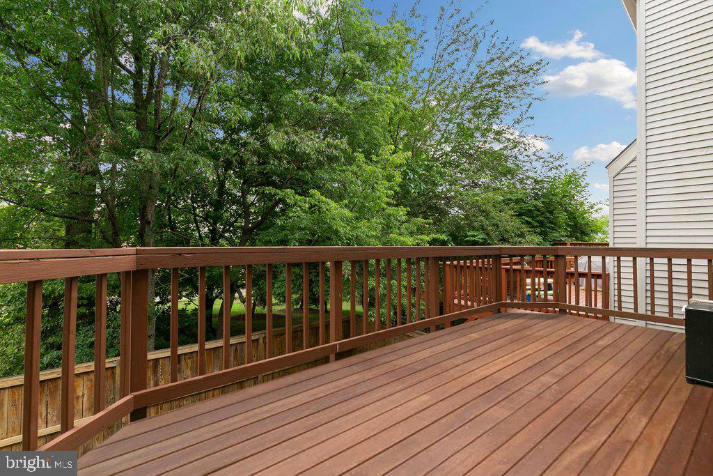 TIMBERLAWN - Residential