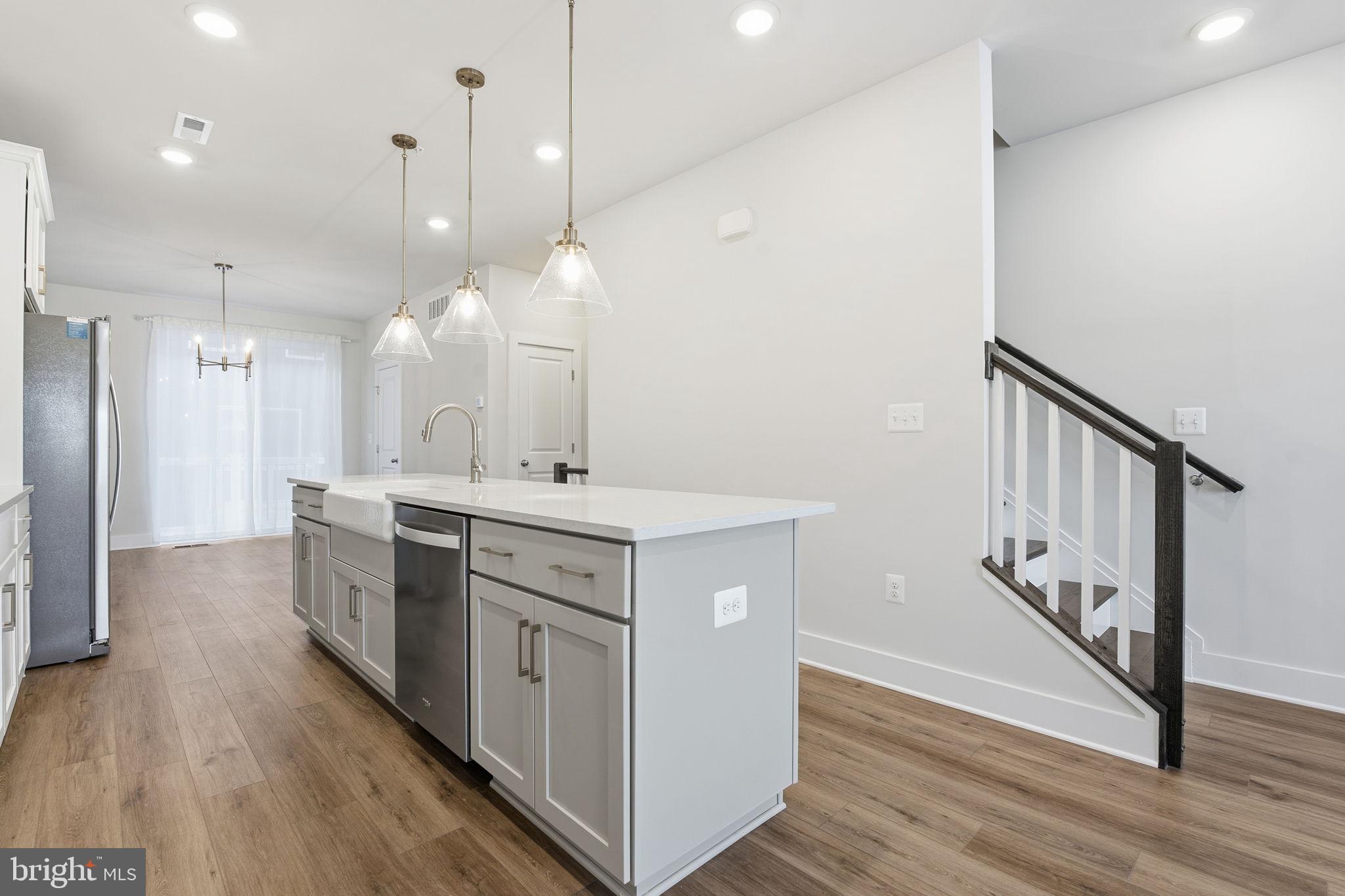 LOCKE LANDING - Residential Lease