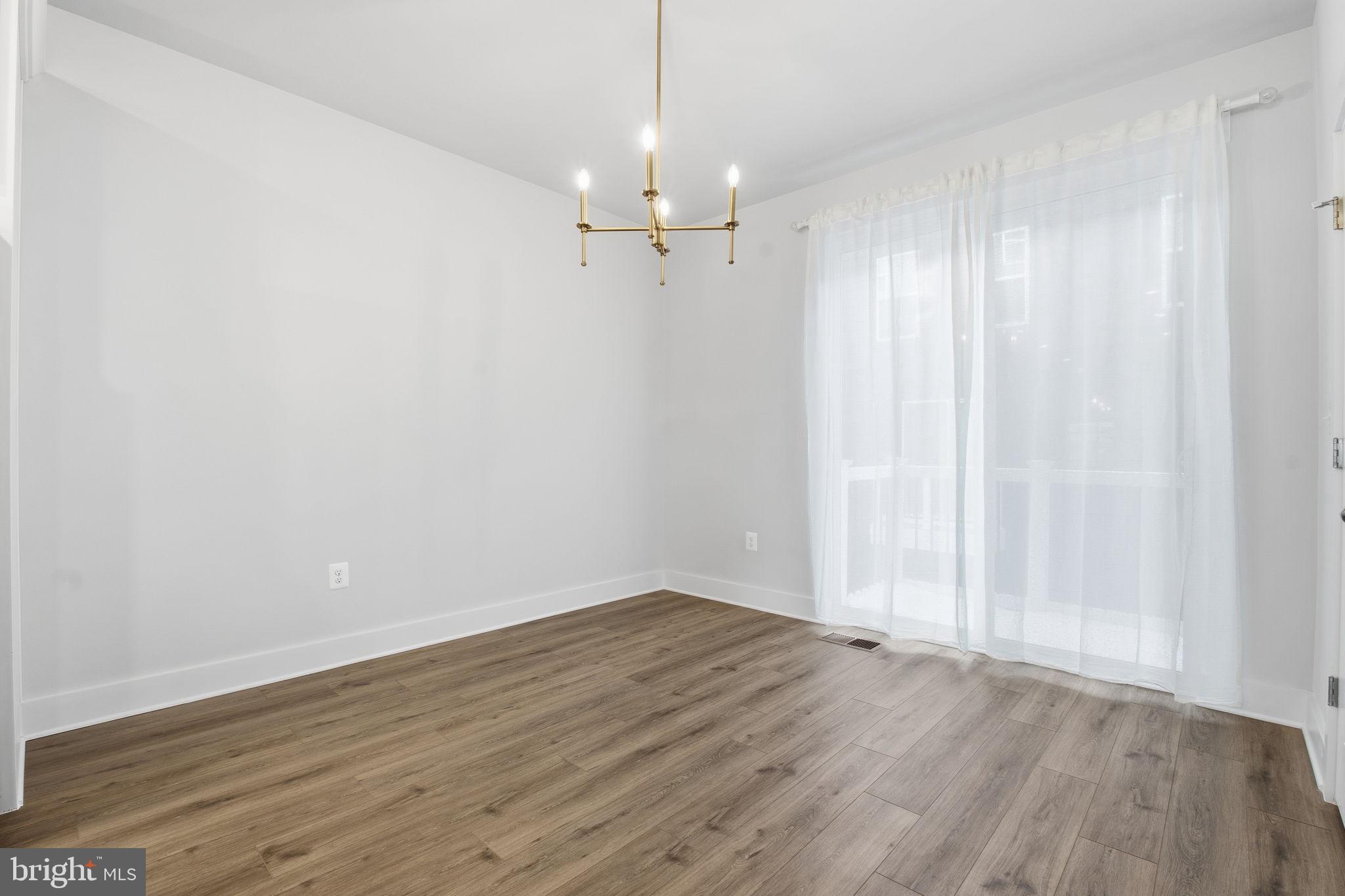 LOCKE LANDING - Residential Lease