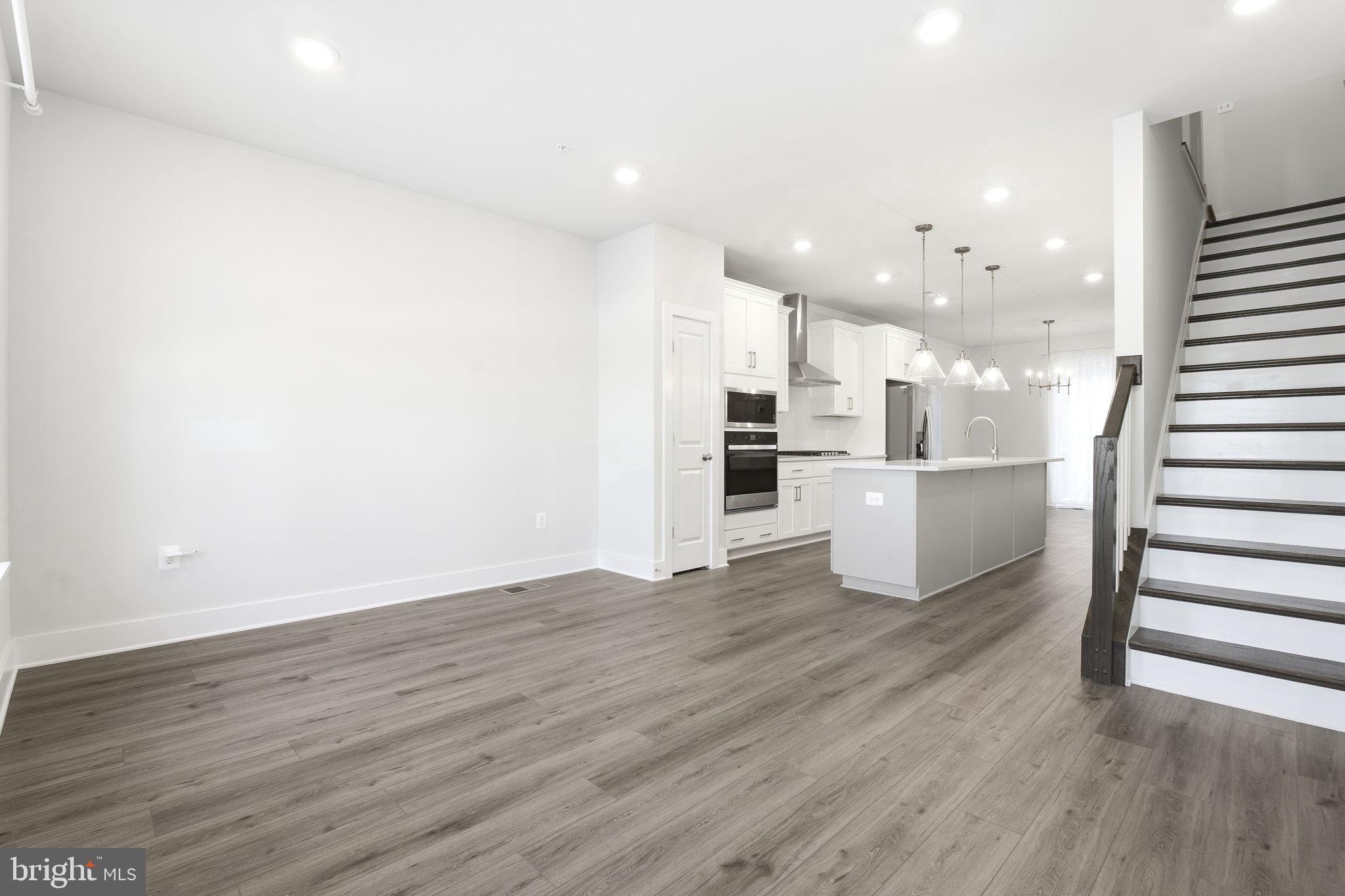 LOCKE LANDING - Residential Lease