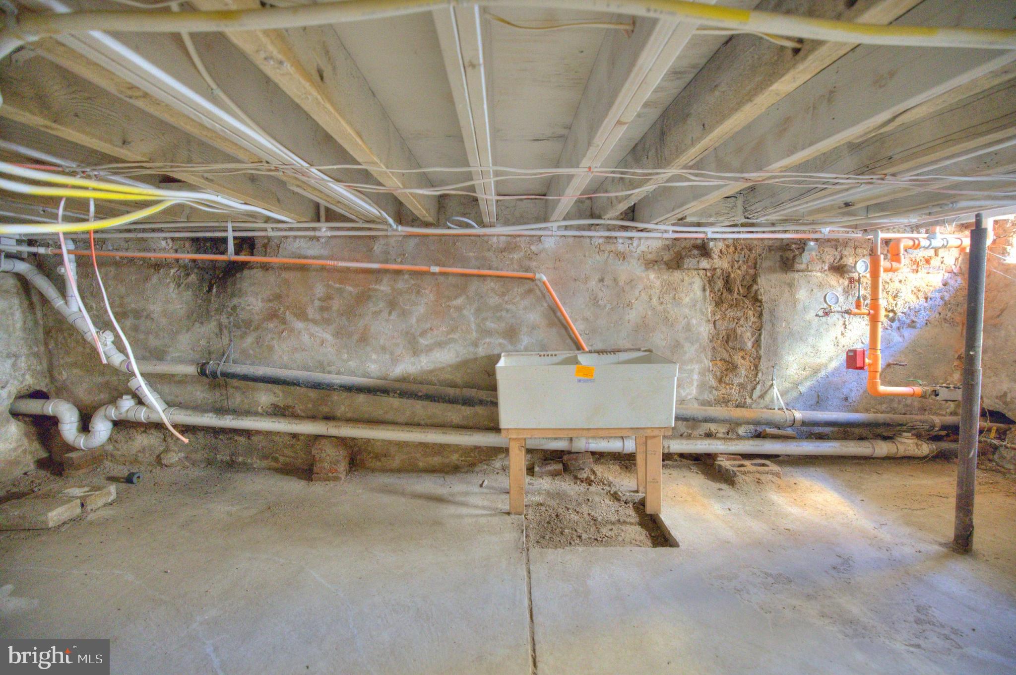 FRANCISVILLE - Residential Income