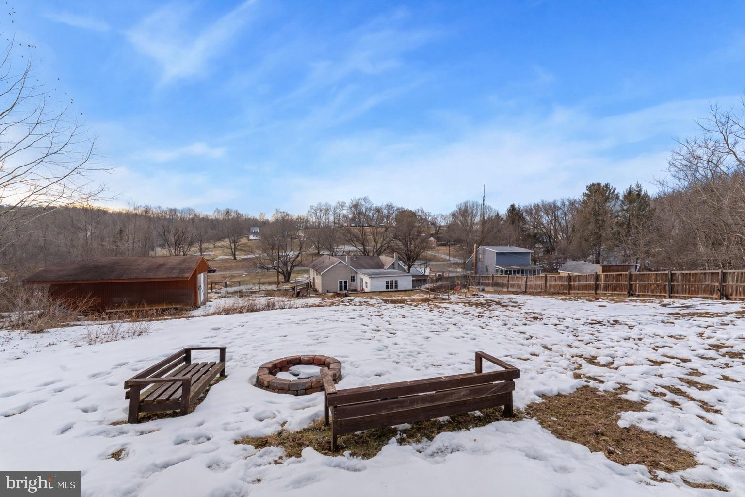 DAMASCUS OUTSIDE - Residential