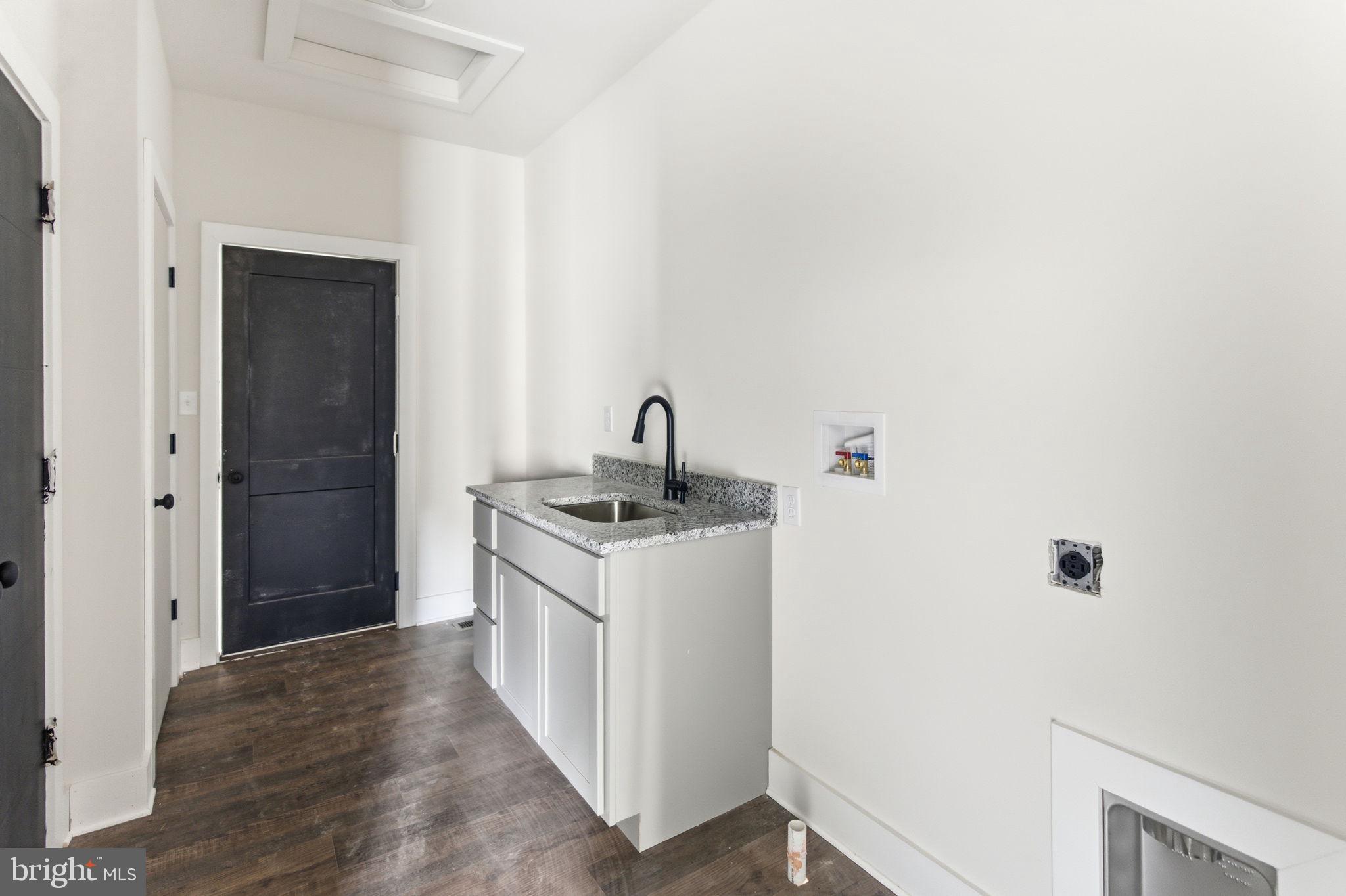 THE WOODS - Residential