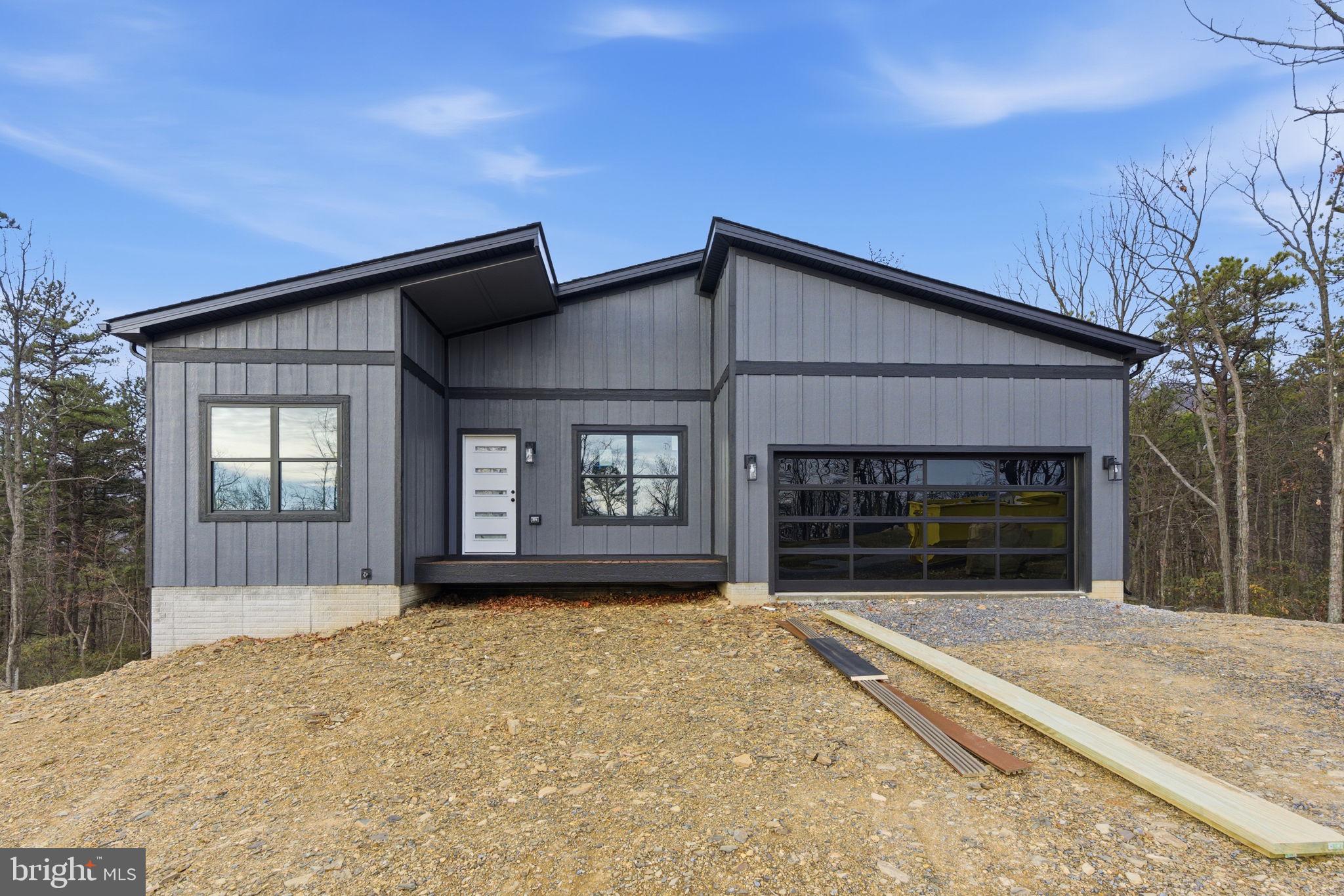 THE WOODS - Residential