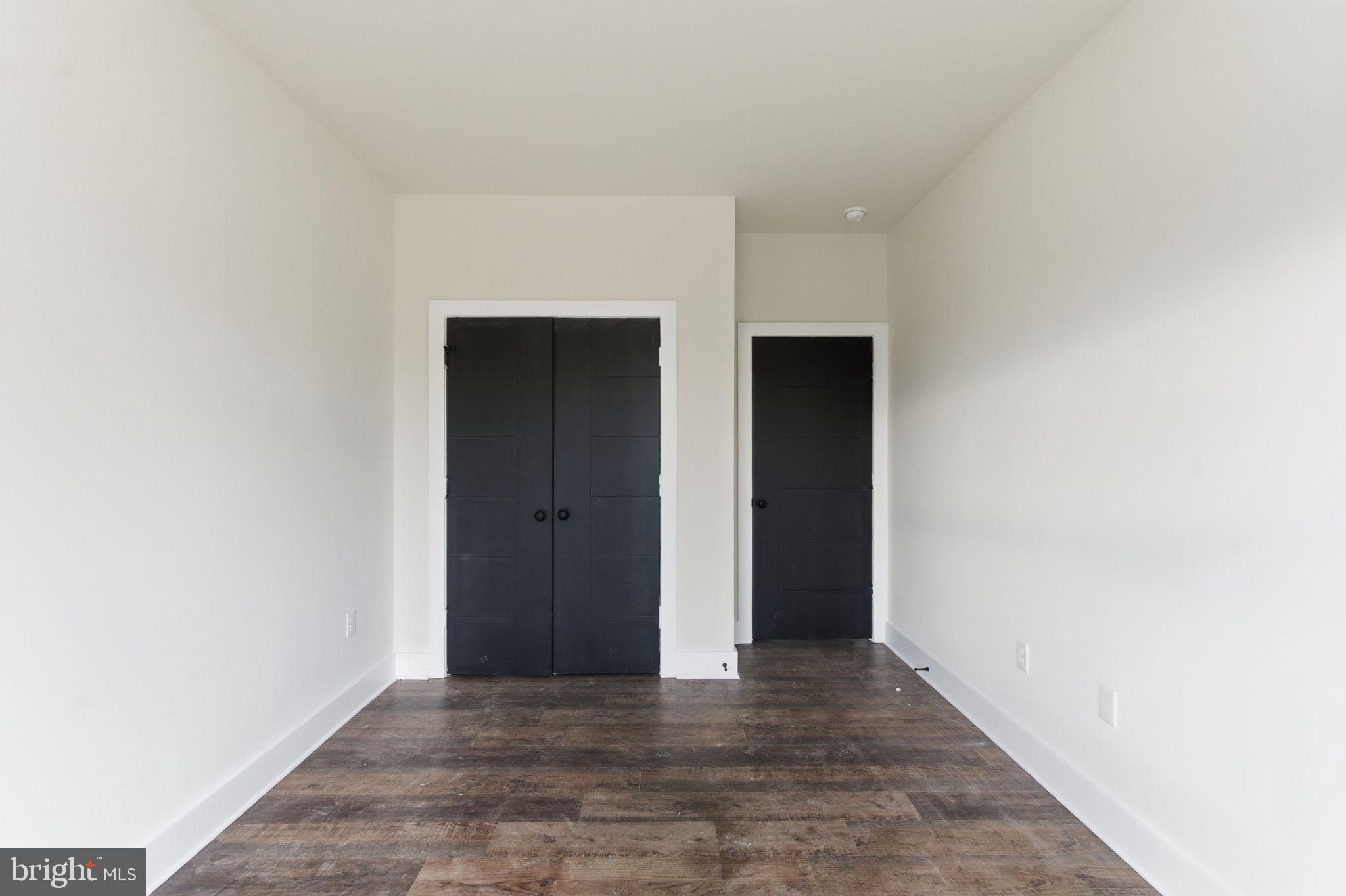 THE WOODS - Residential