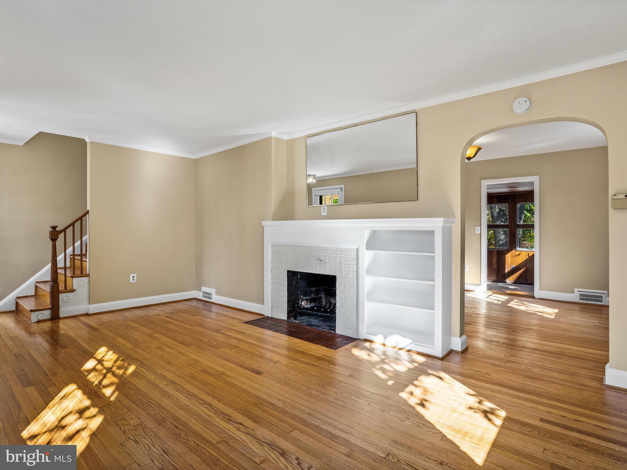 HYATTSVILLE HILLS - Residential