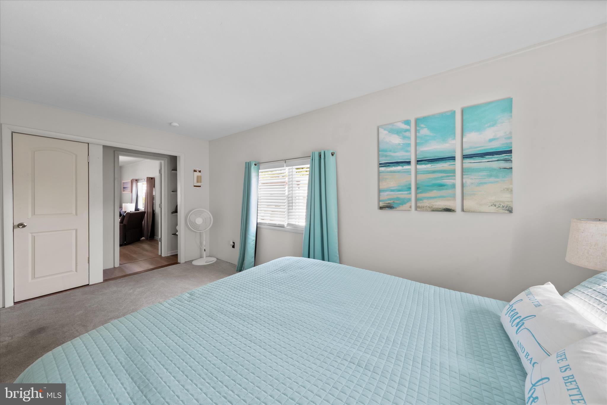 ANGOLA BEACH - Residential