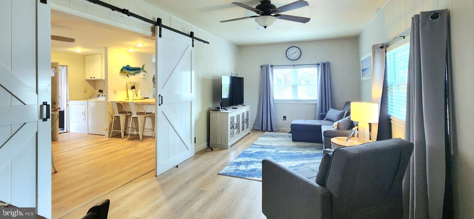 ANGOLA BEACH - Residential