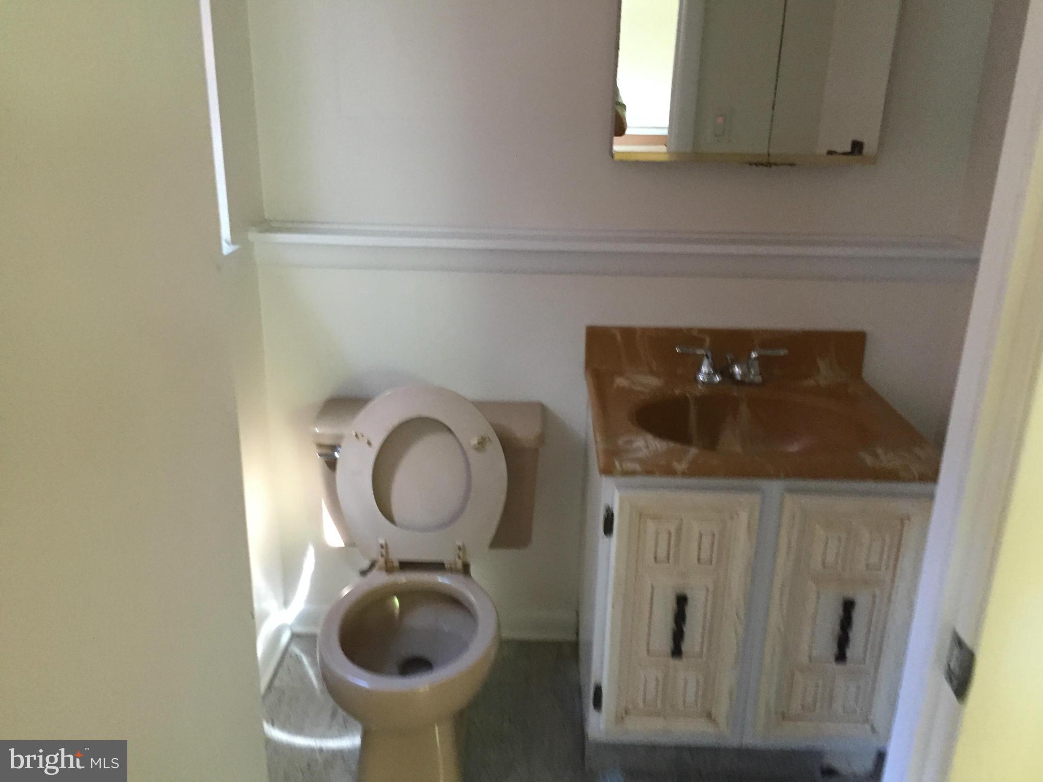 OLD COURT ESTATES - Residential