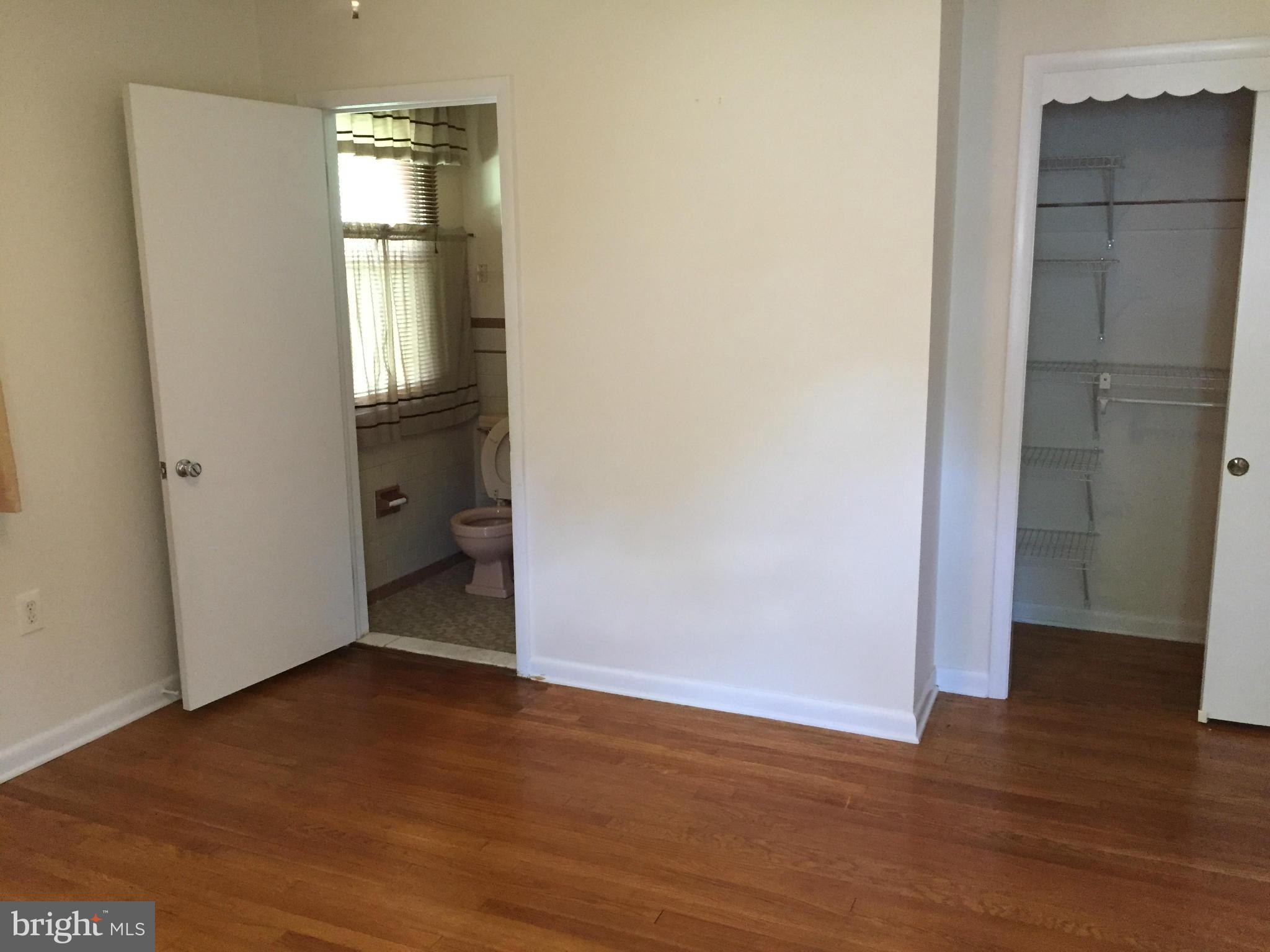 OLD COURT ESTATES - Residential