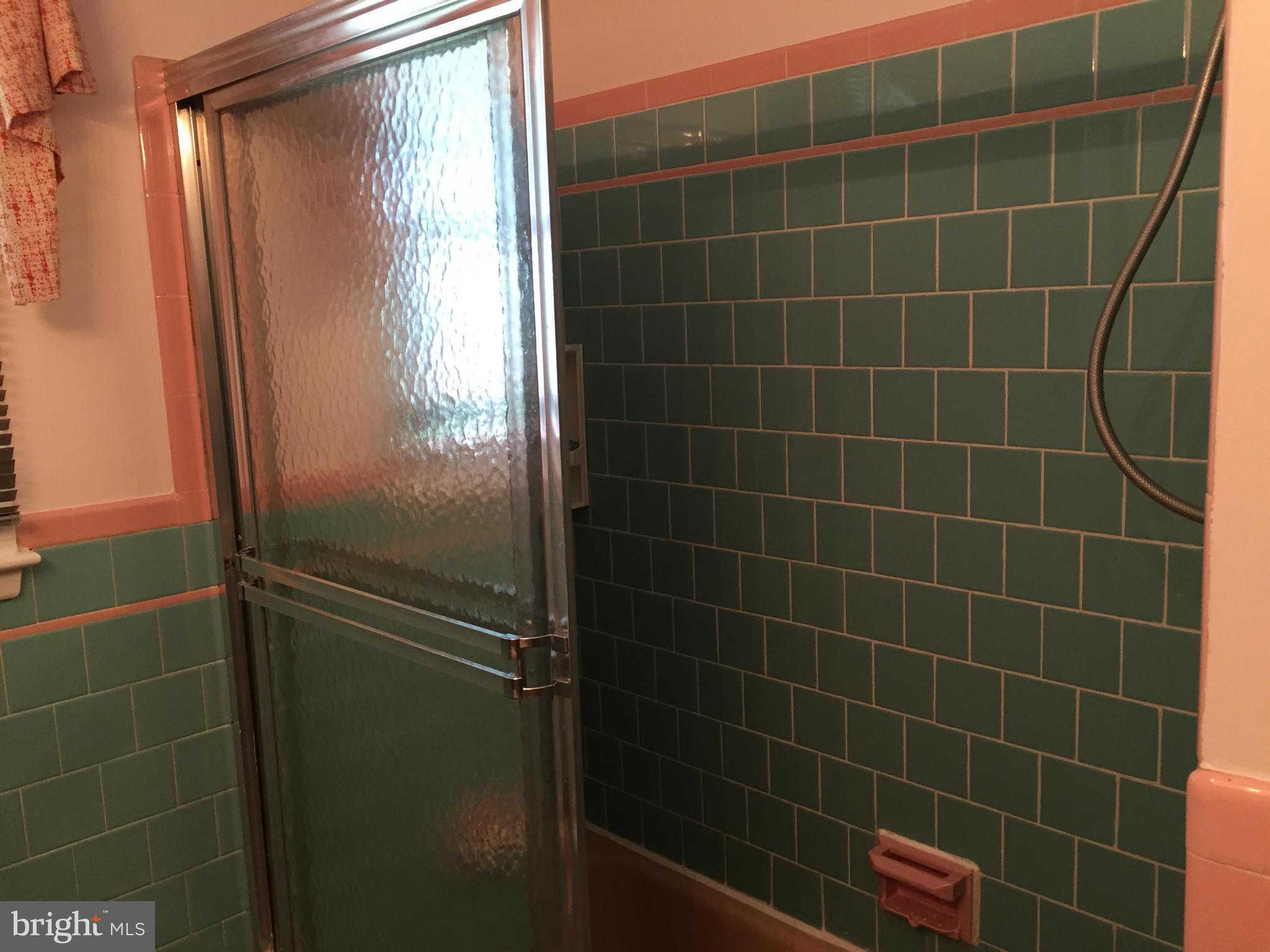 OLD COURT ESTATES - Residential