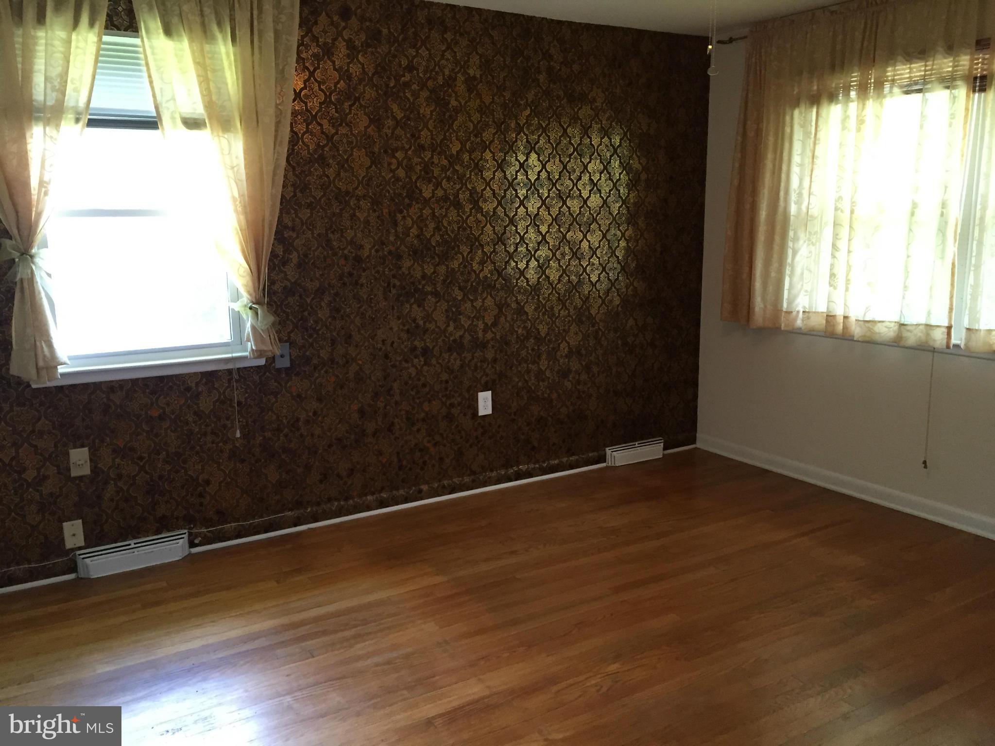 OLD COURT ESTATES - Residential