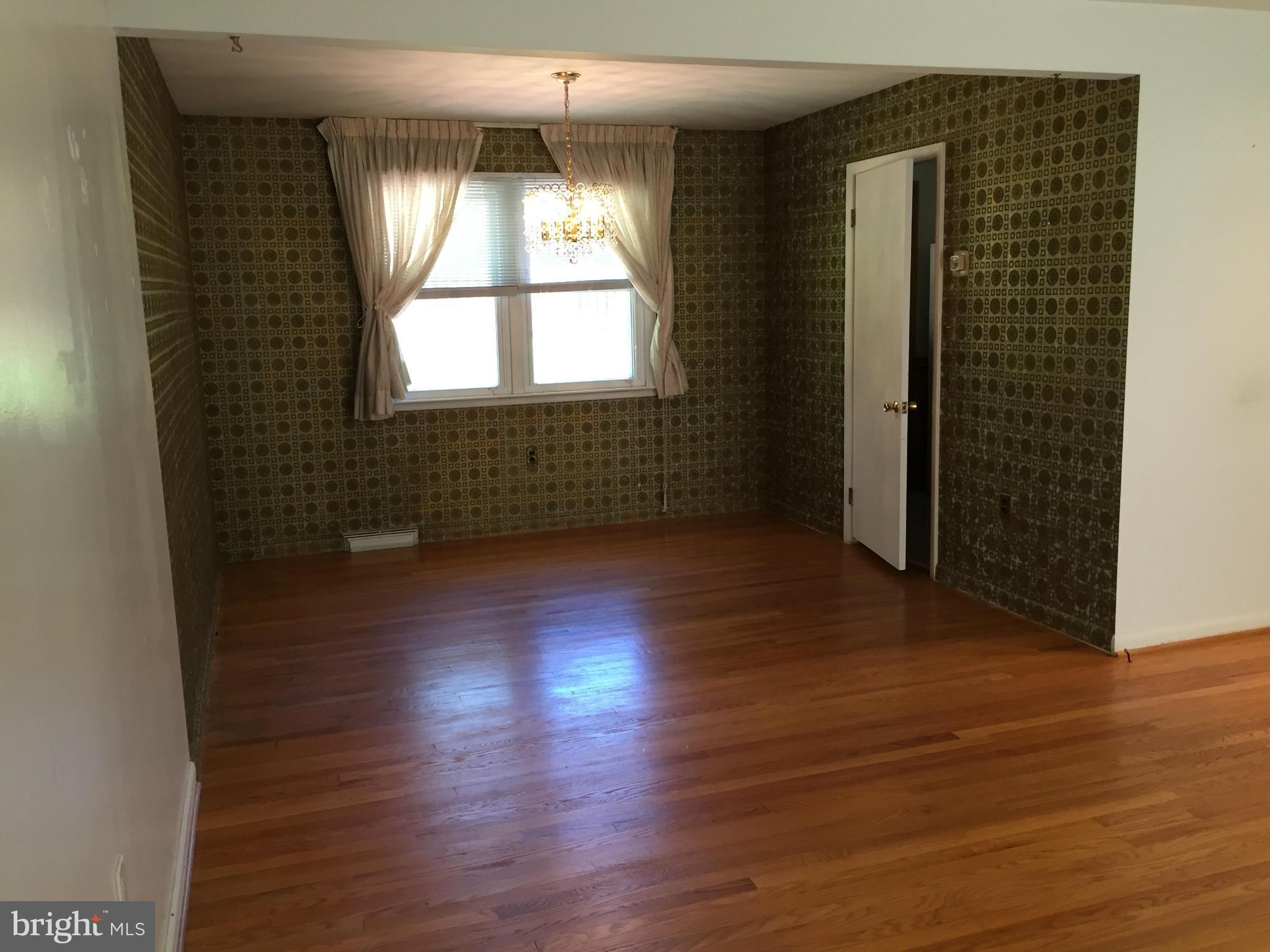 OLD COURT ESTATES - Residential