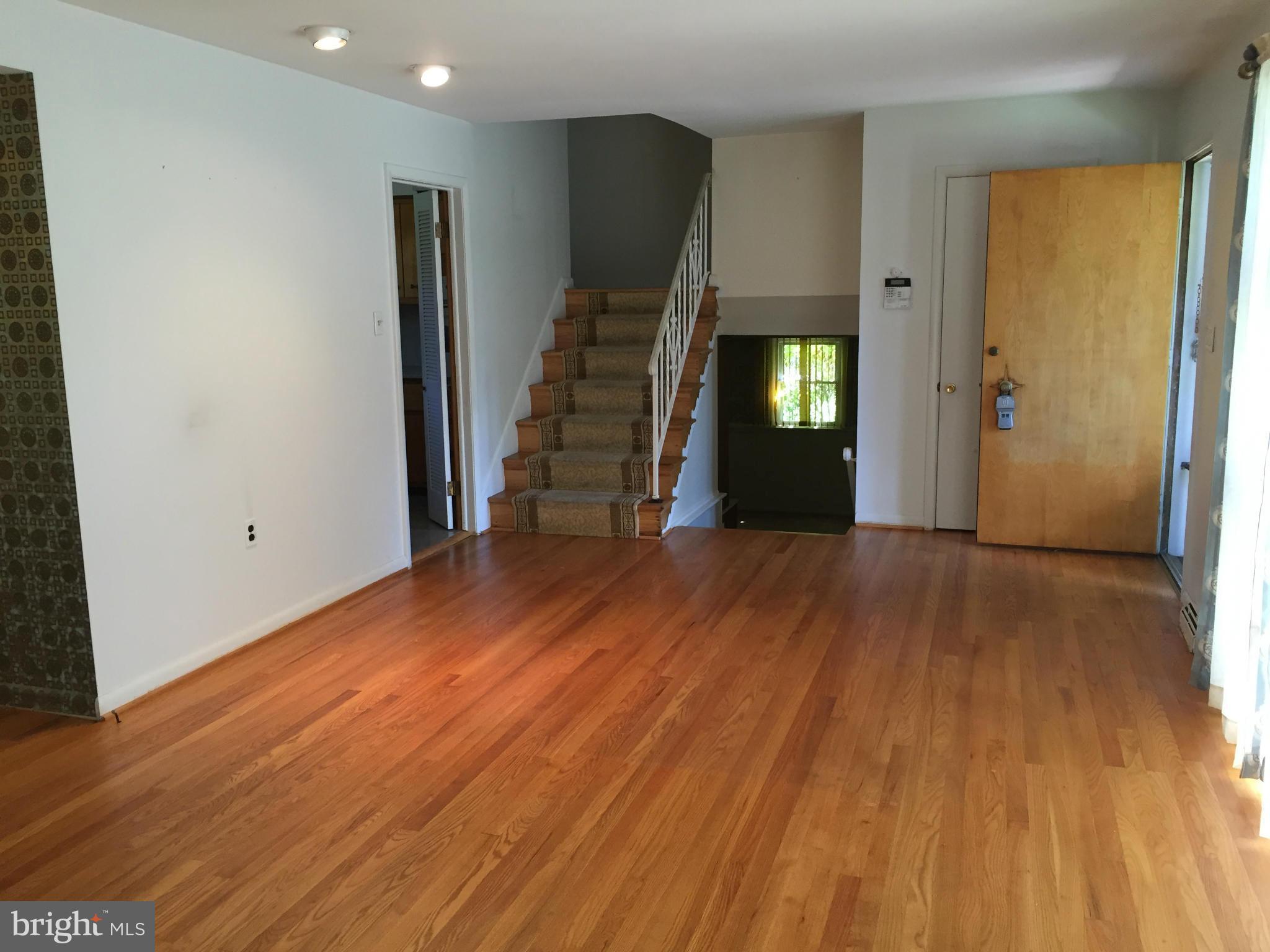 OLD COURT ESTATES - Residential