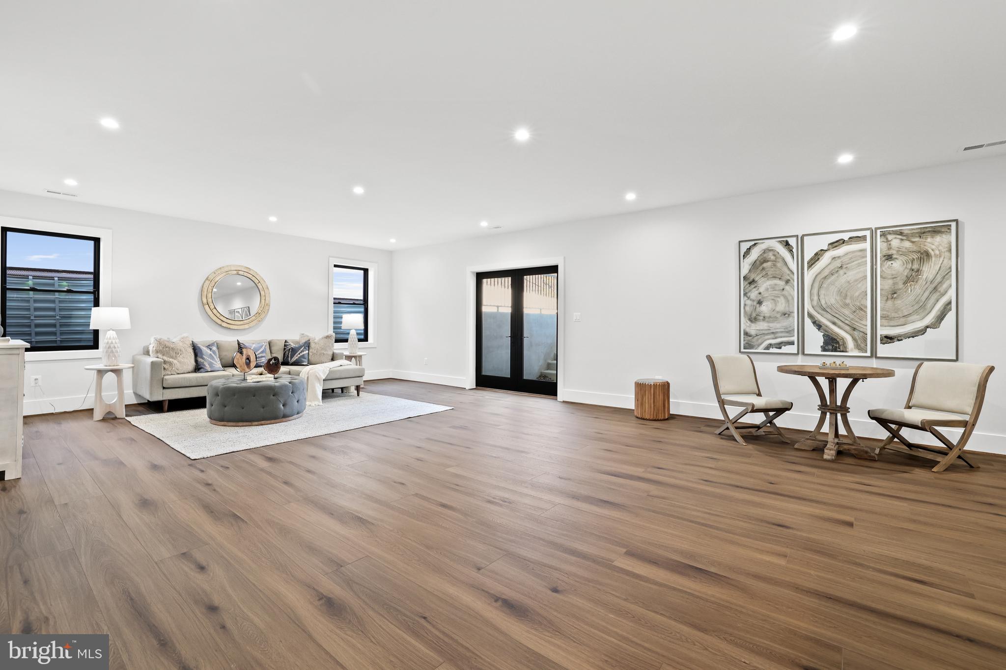 PIMMIT HILLS - Residential