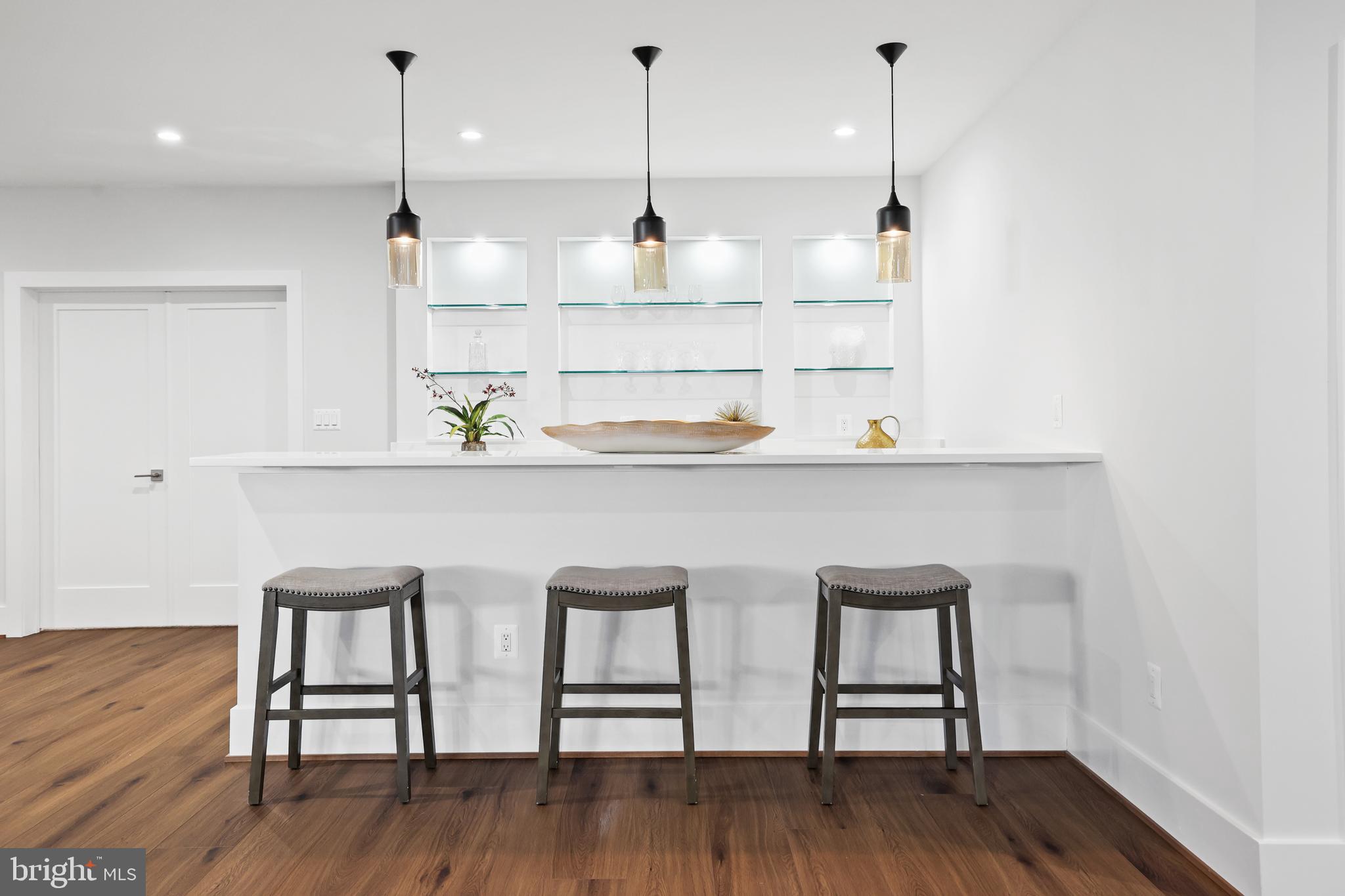 PIMMIT HILLS - Residential