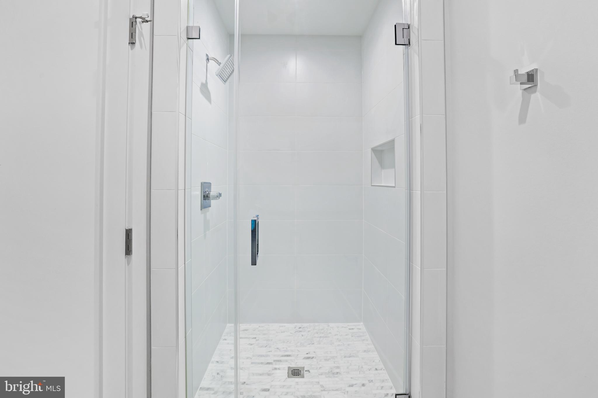 PIMMIT HILLS - Residential