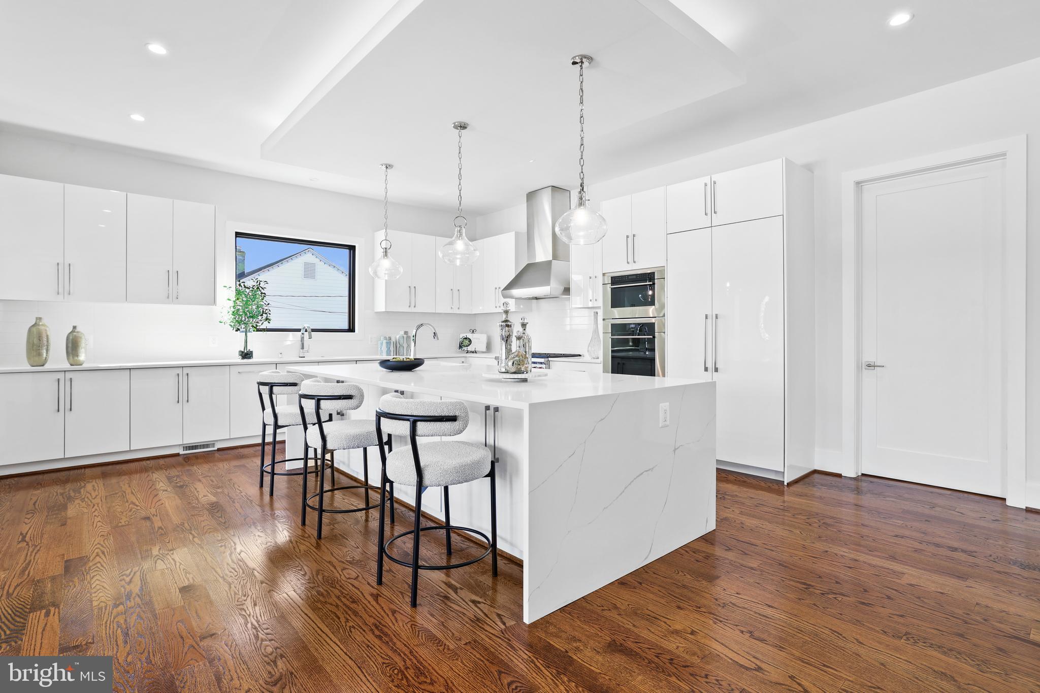 PIMMIT HILLS - Residential