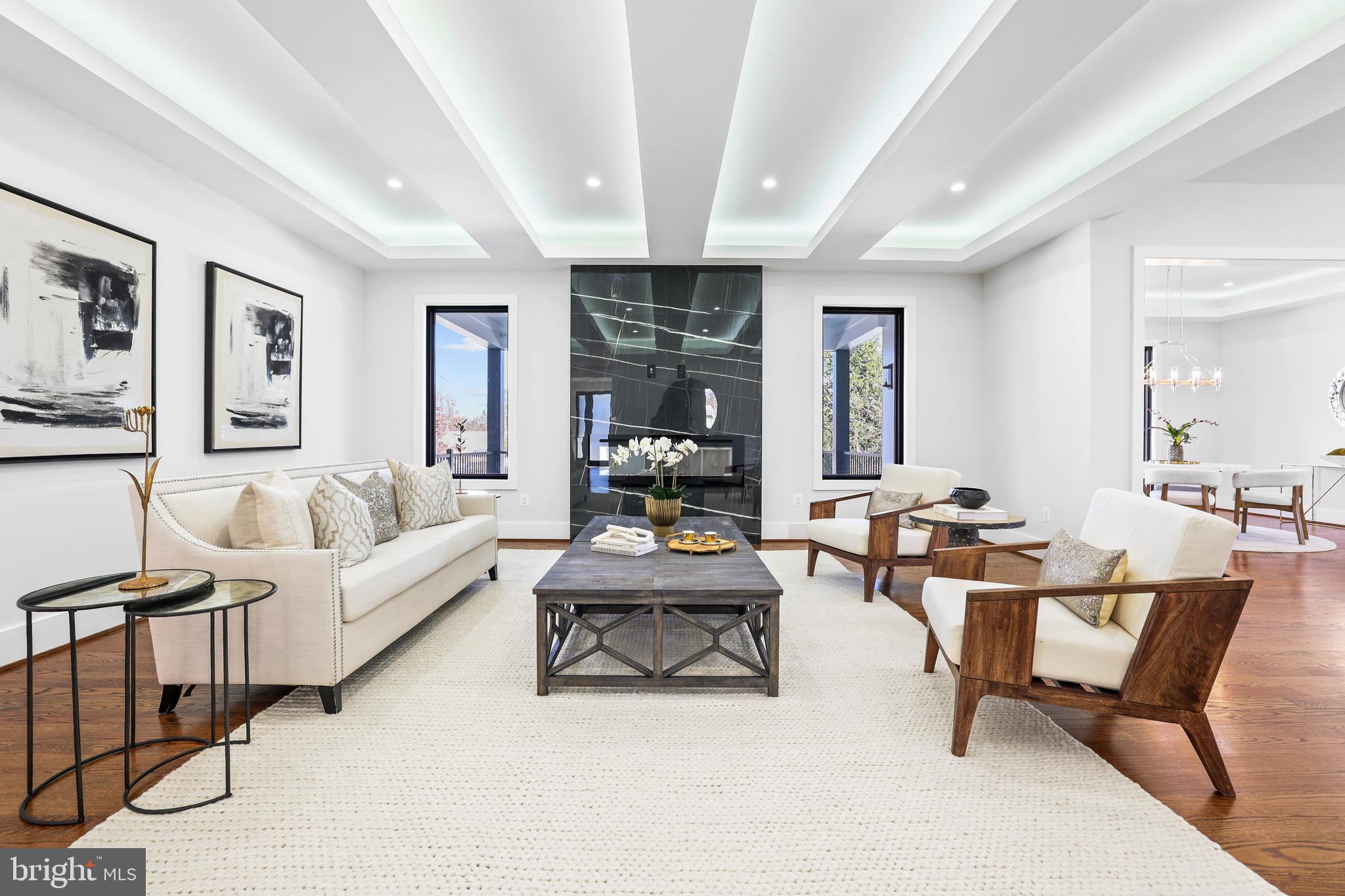 PIMMIT HILLS - Residential