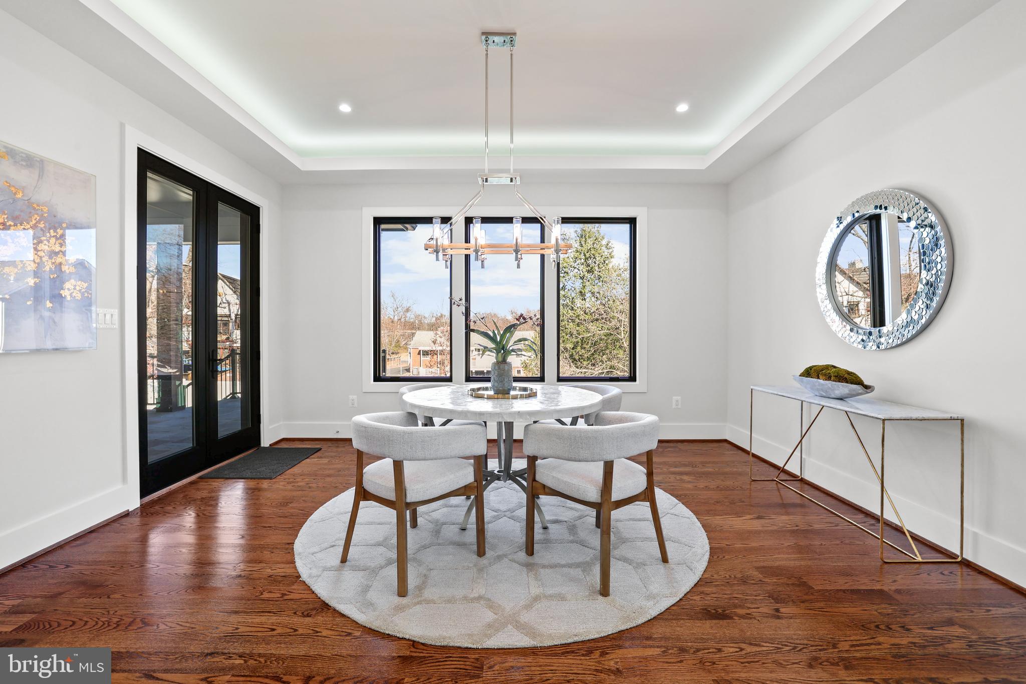 PIMMIT HILLS - Residential