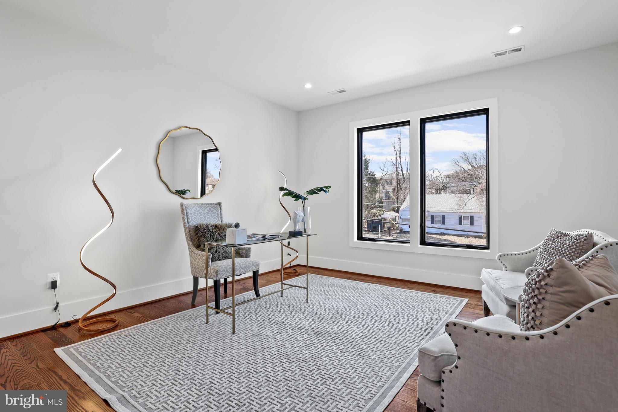 PIMMIT HILLS - Residential