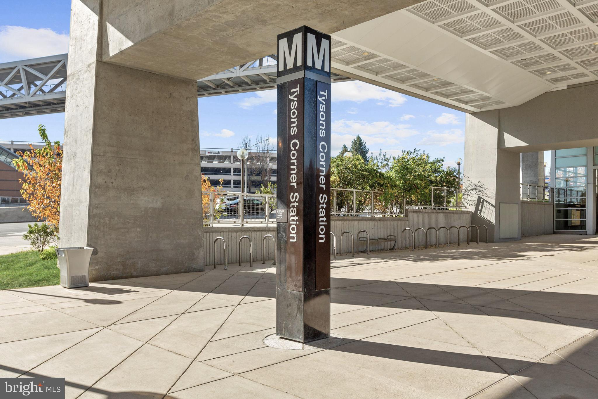 PIMMIT HILLS - Residential