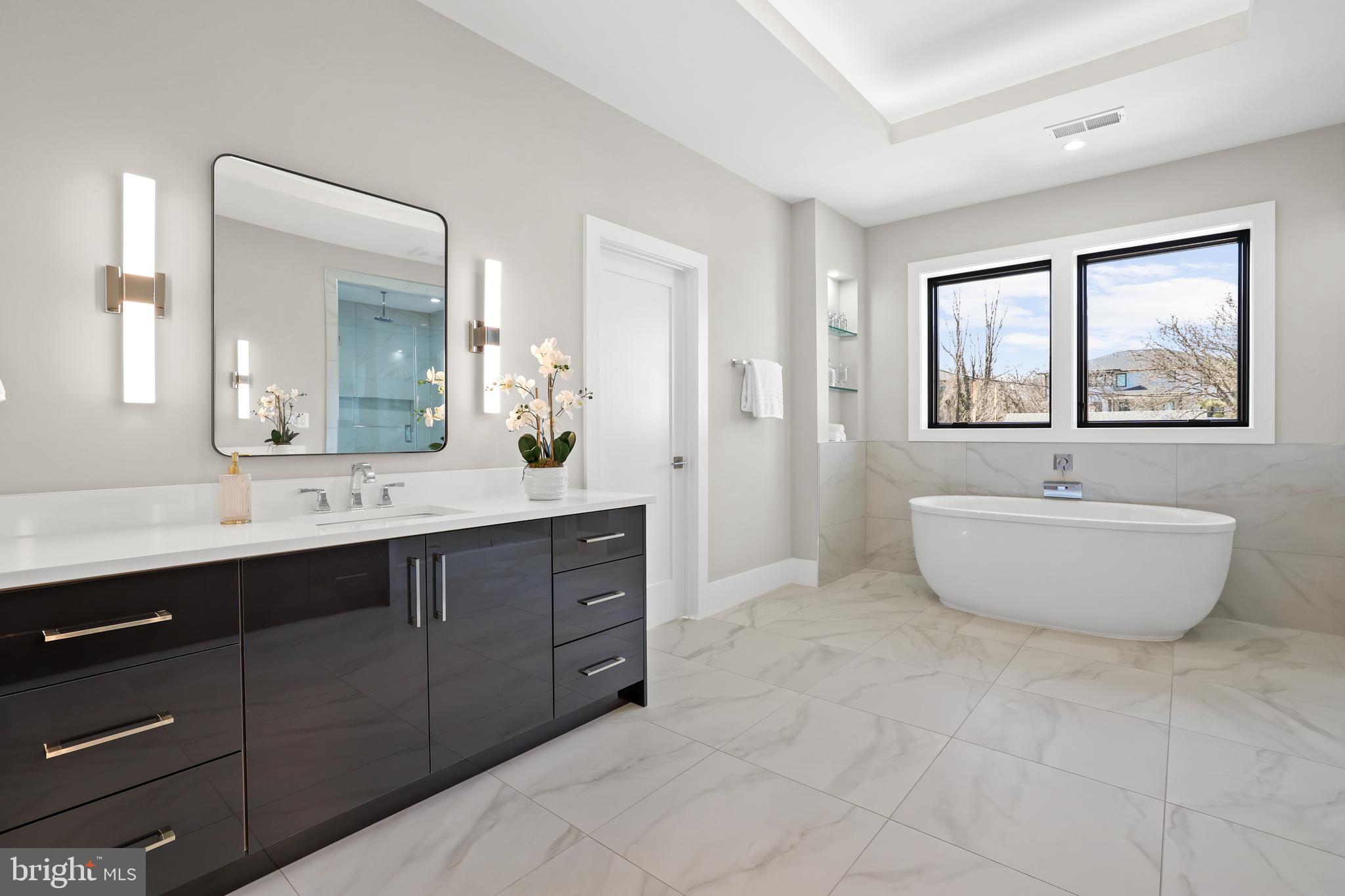 PIMMIT HILLS - Residential