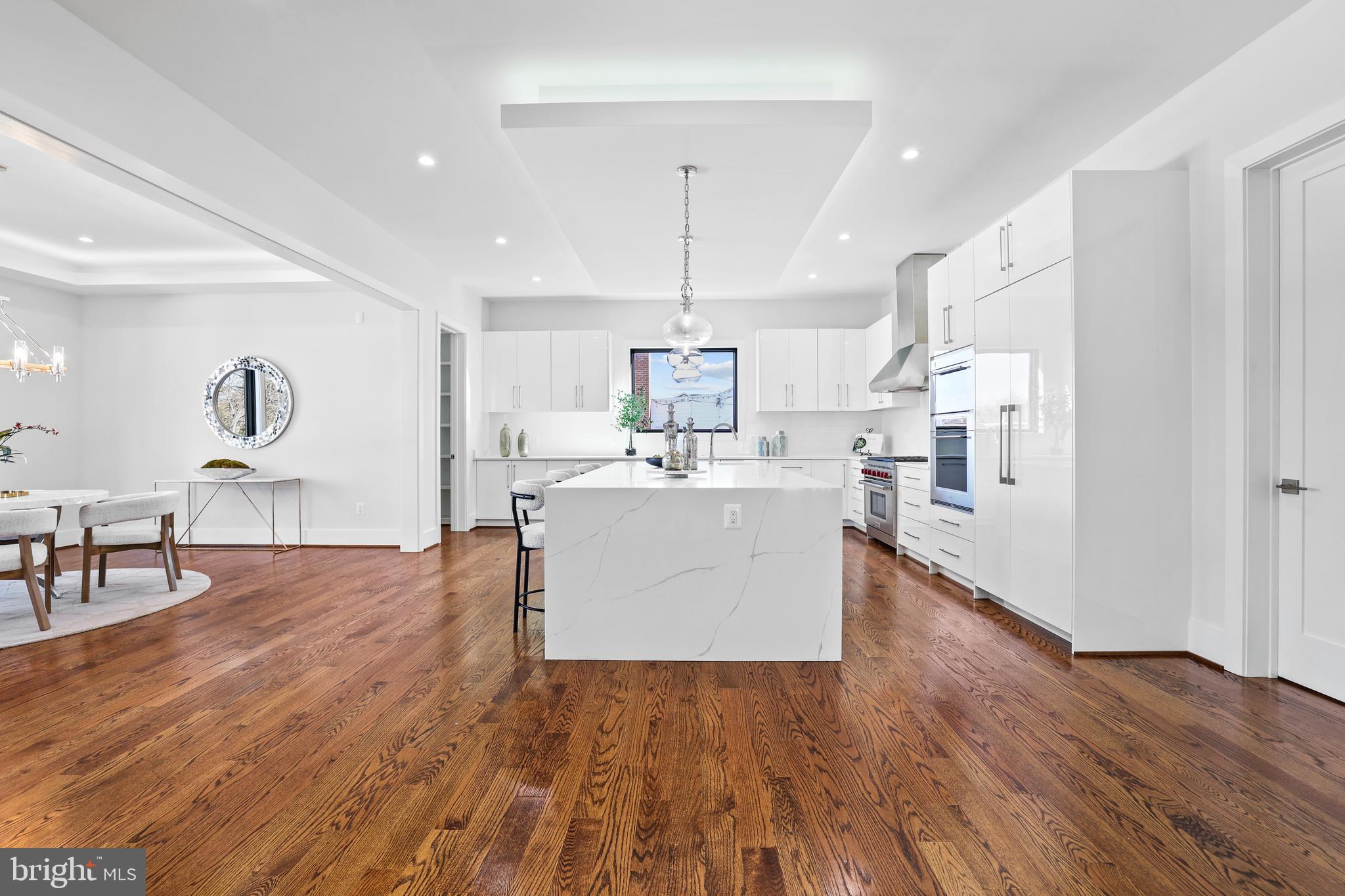 PIMMIT HILLS - Residential