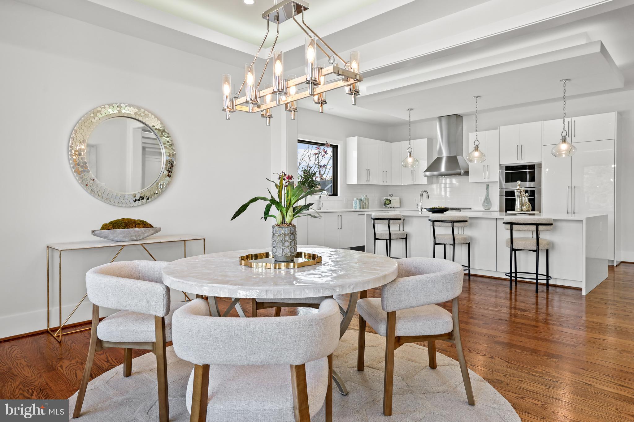 PIMMIT HILLS - Residential