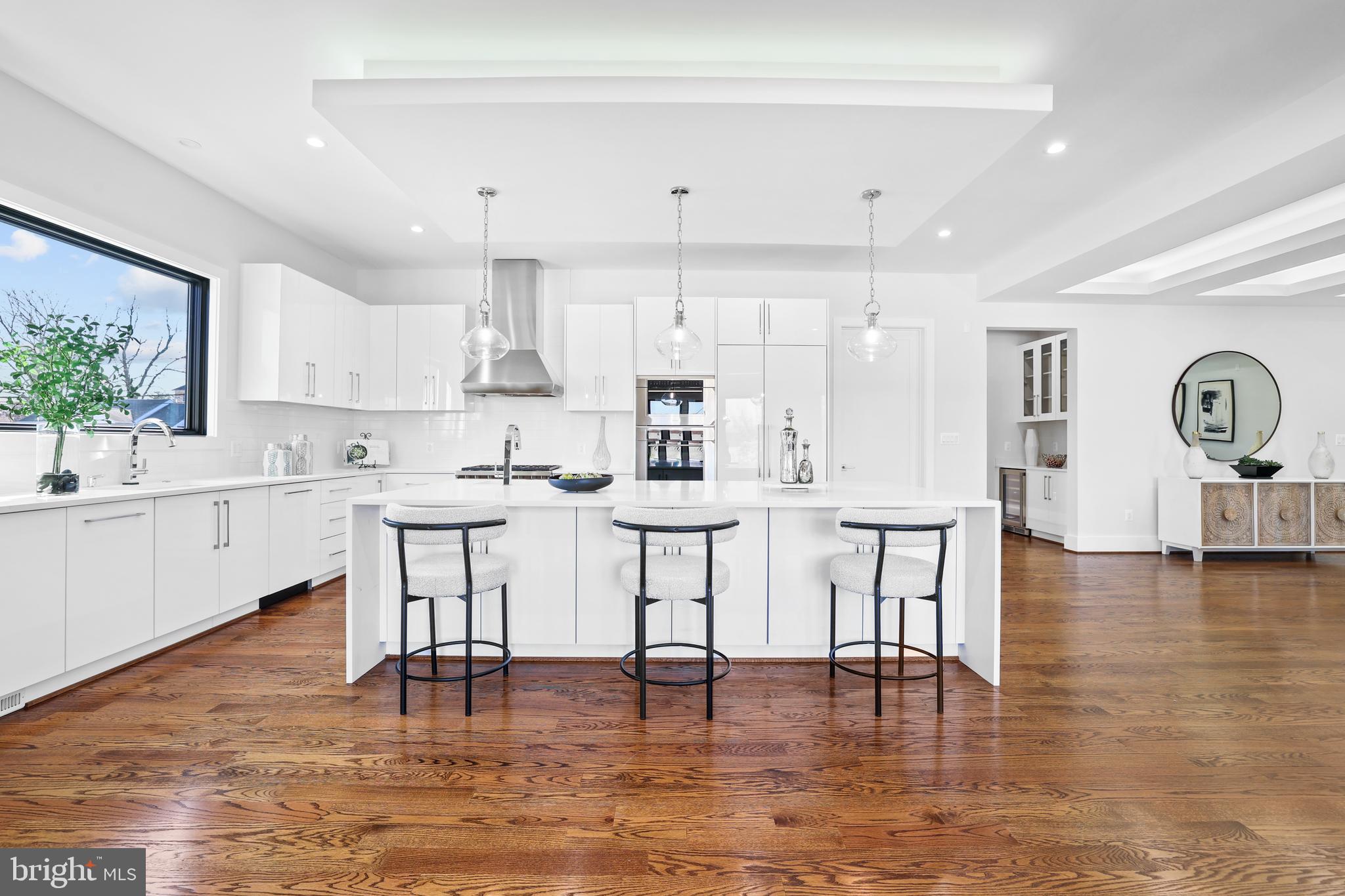 PIMMIT HILLS - Residential