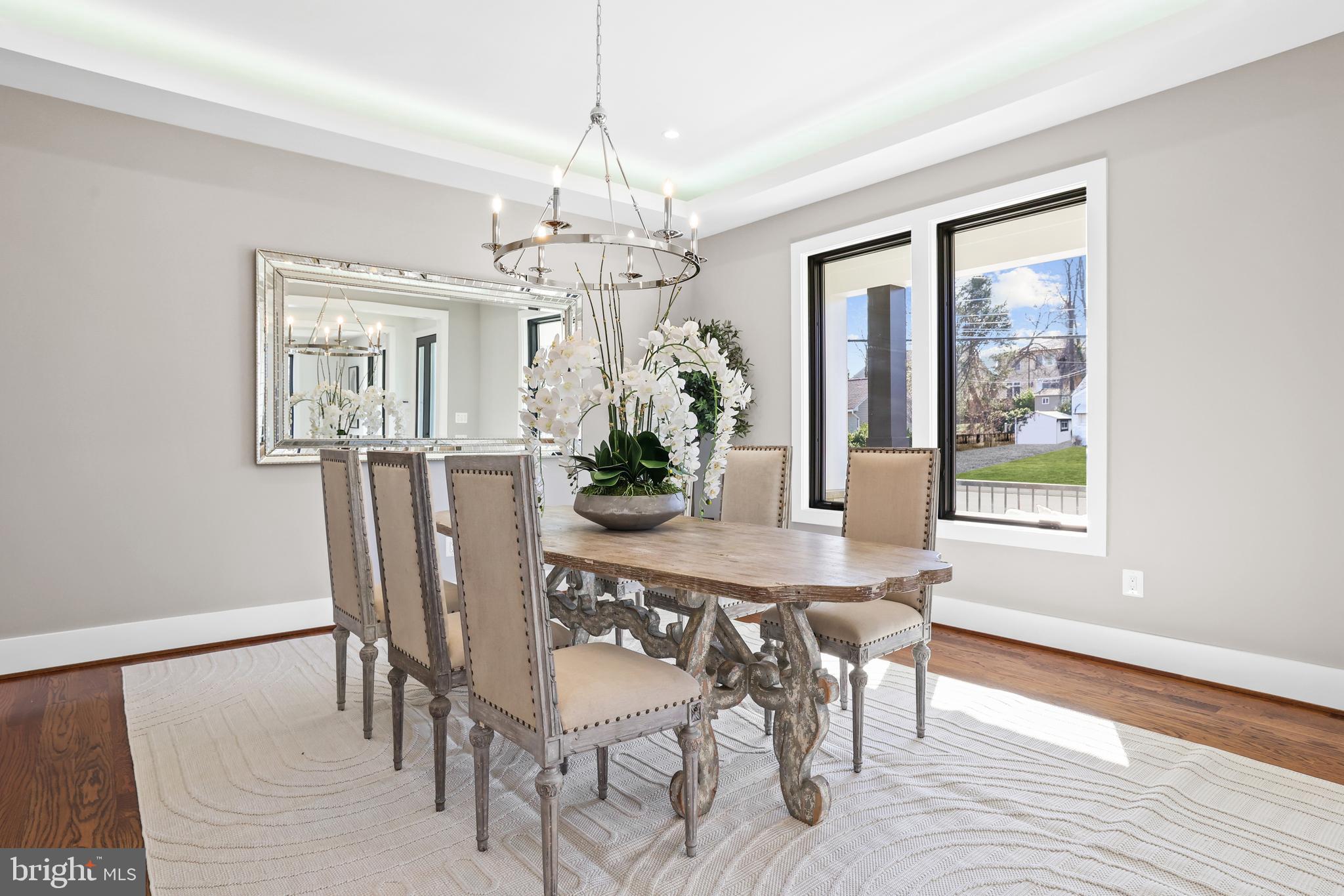 PIMMIT HILLS - Residential