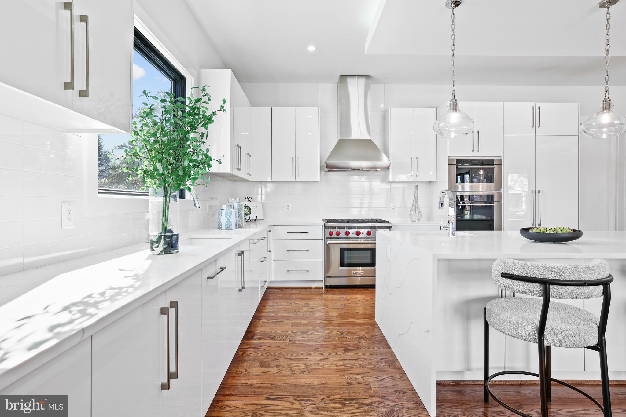 PIMMIT HILLS - Residential