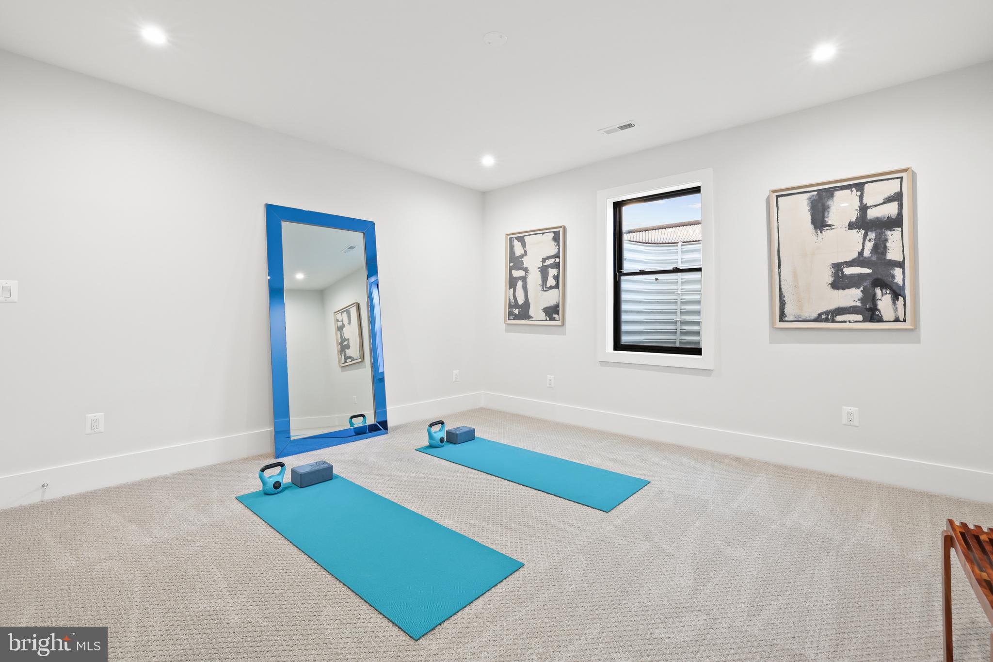 PIMMIT HILLS - Residential