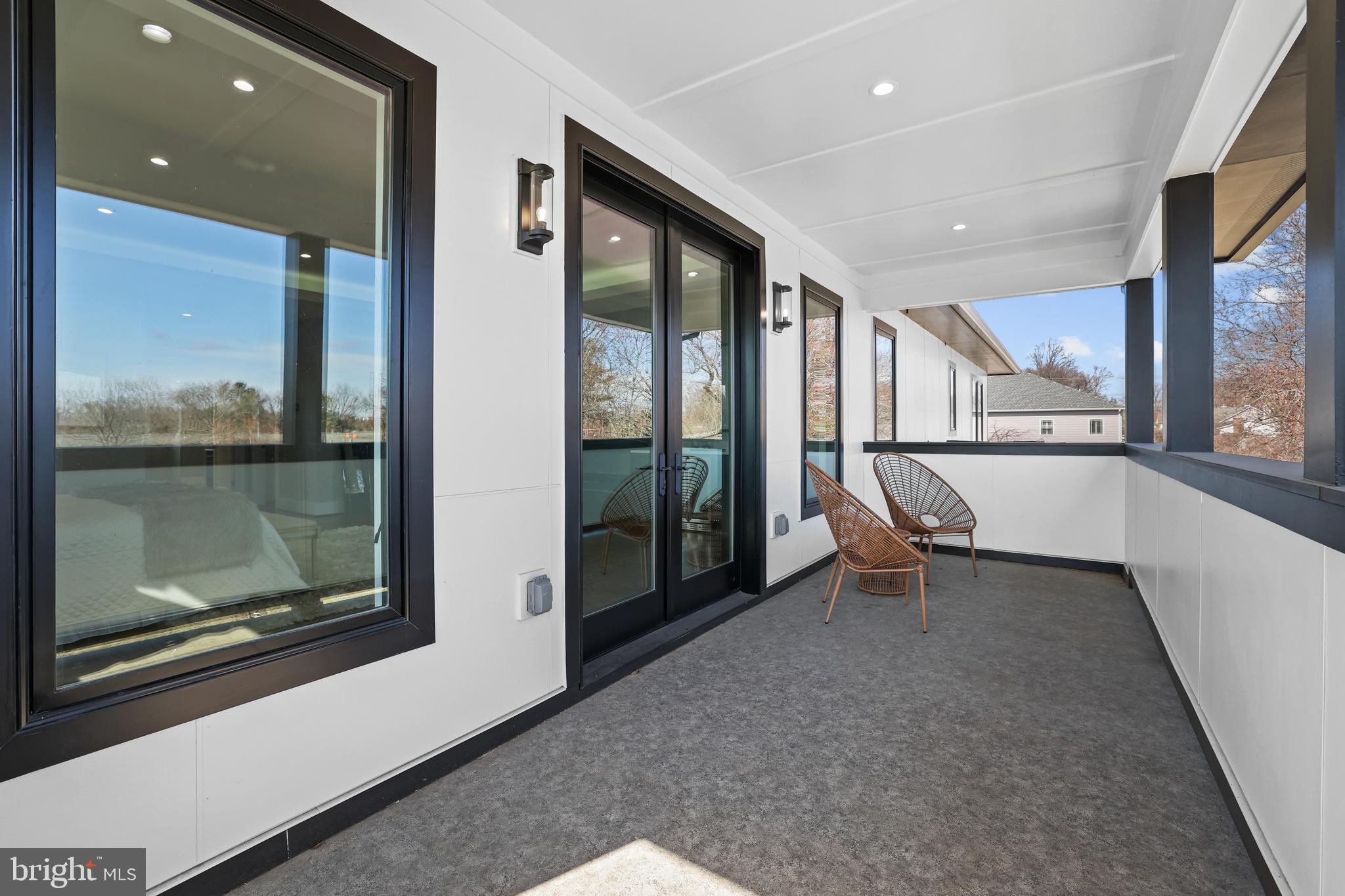 PIMMIT HILLS - Residential