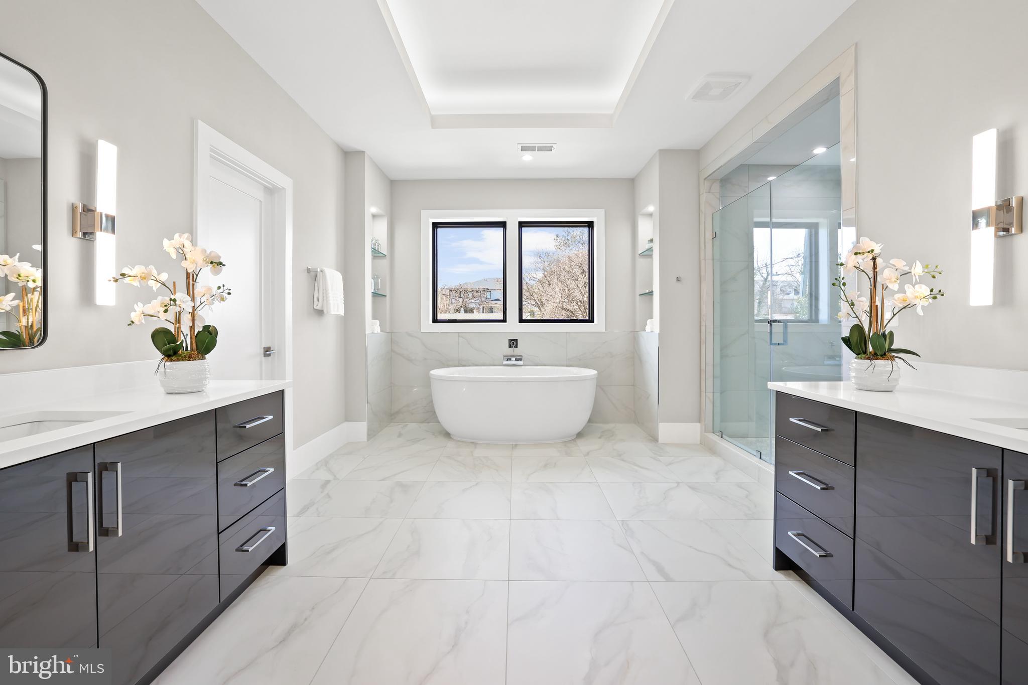 PIMMIT HILLS - Residential