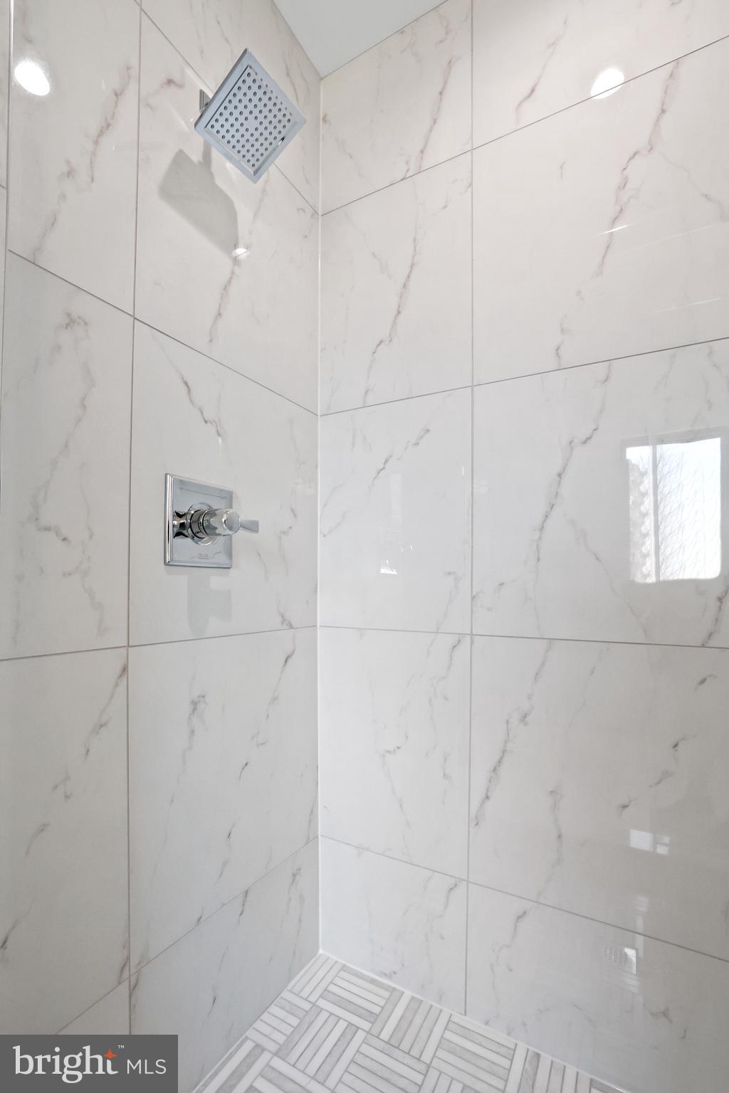 PIMMIT HILLS - Residential